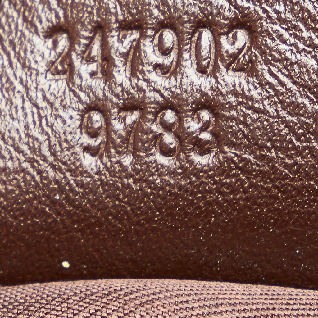 Gucci Gucci Canvas Sukey Satchel (SHG-26009)