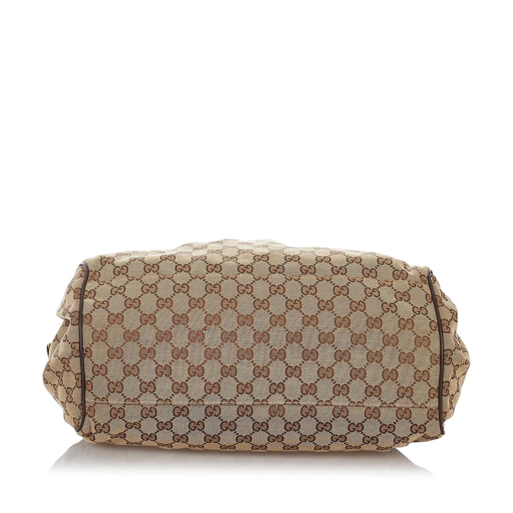 Gucci Gucci Canvas Sukey Satchel (SHG-26724)