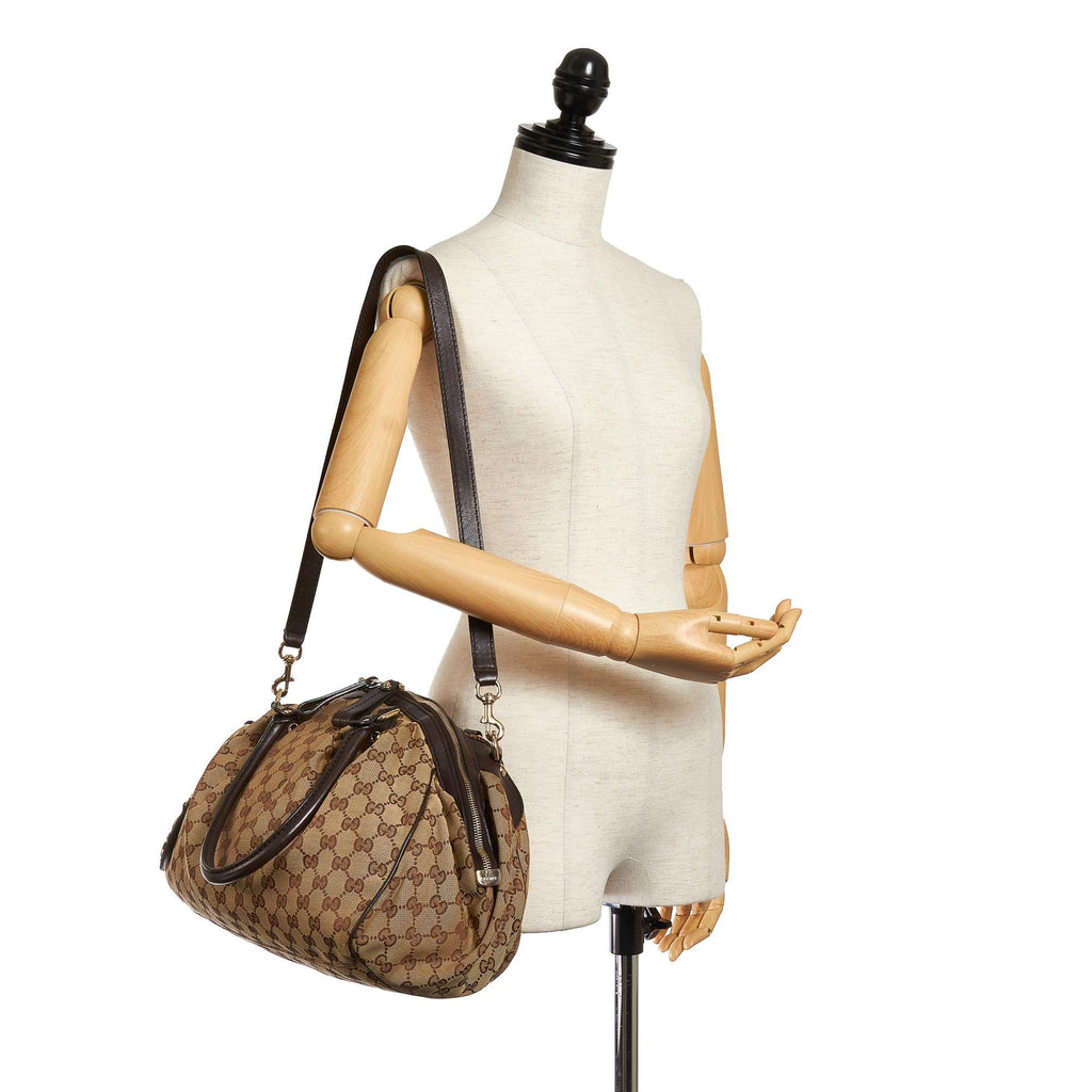 Gucci Gucci Canvas Sukey Satchel (SHG-28361)