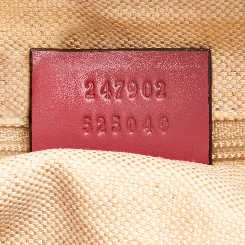 Gucci Gucci Canvas Sukey Satchel (SHG-33524)
