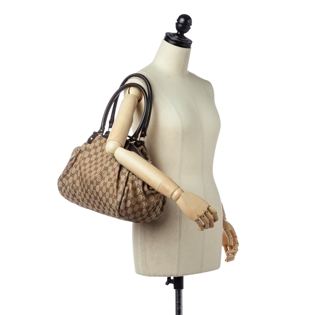 Gucci GG Canvas Sukey Satchel (SHG-34504)
