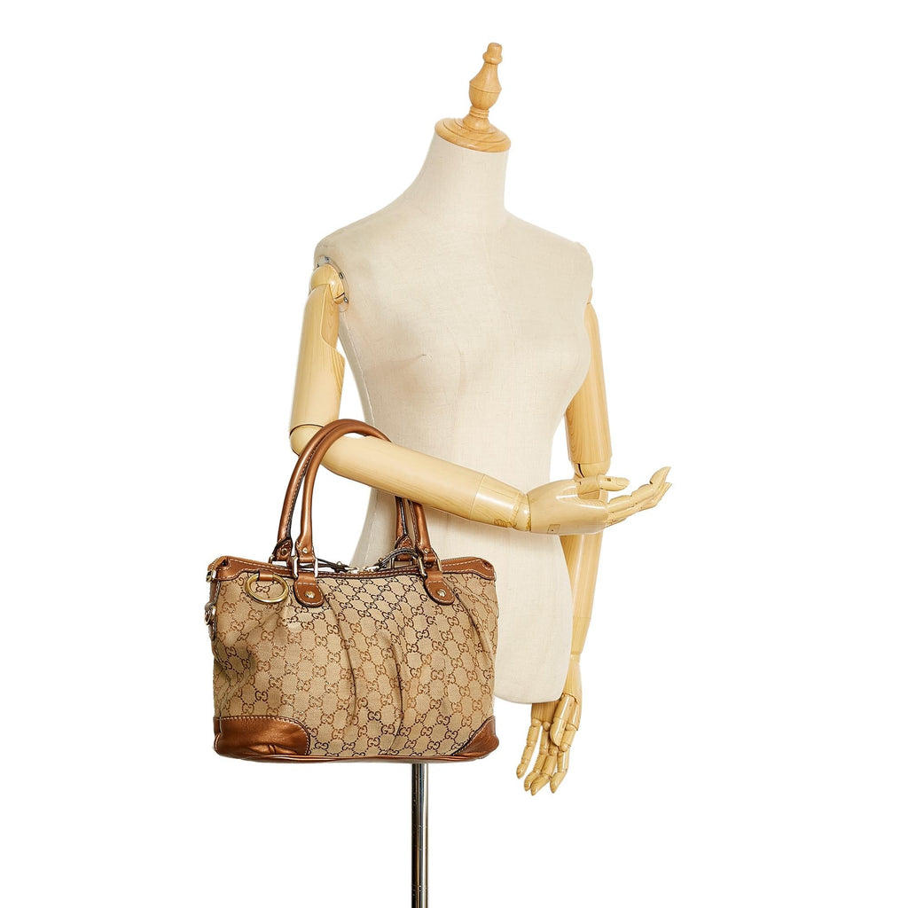 Gucci GG Canvas Sukey Satchel (SHG-tzQVlR)