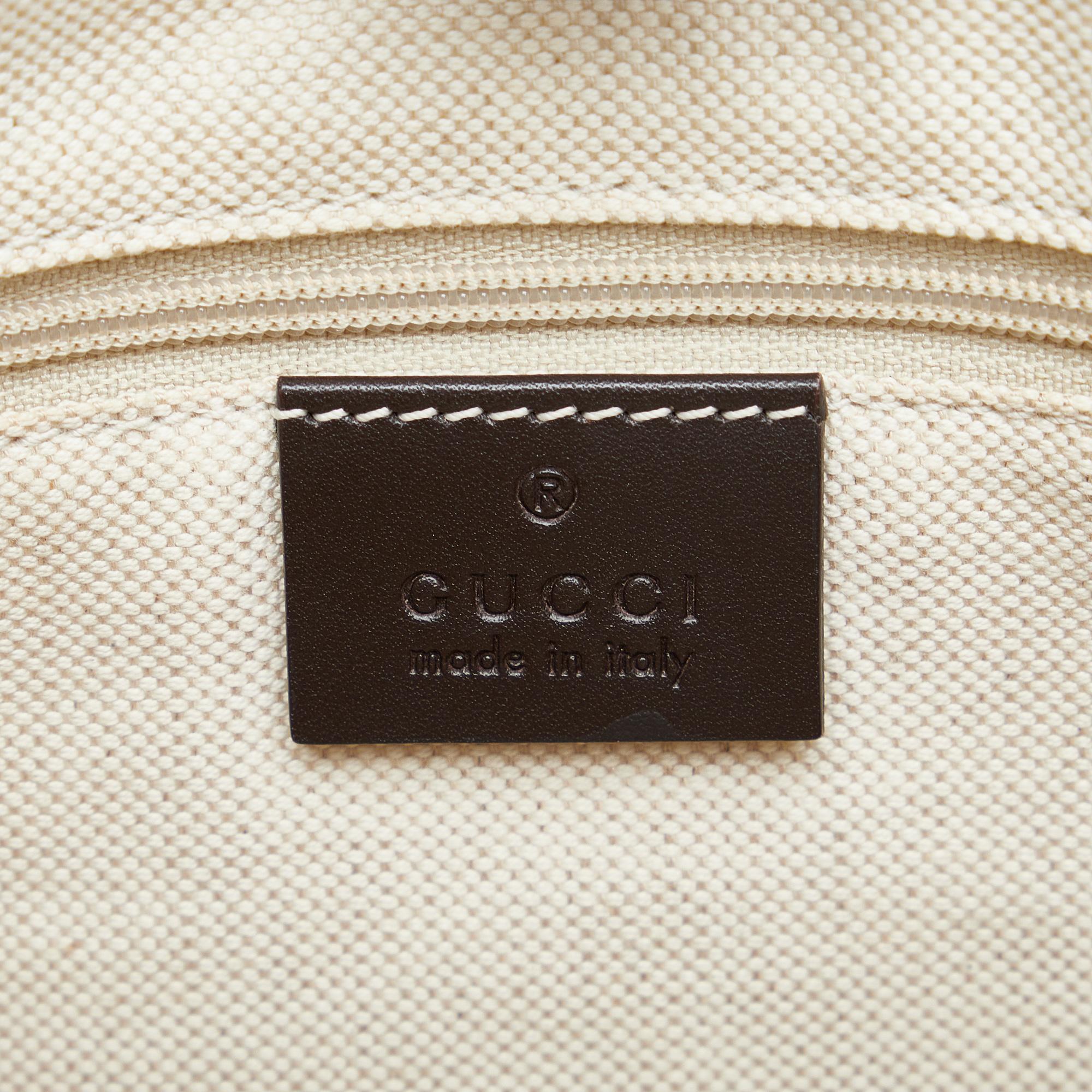 Gucci GG Canvas Sukey Tote (SHG-NFCUWy)