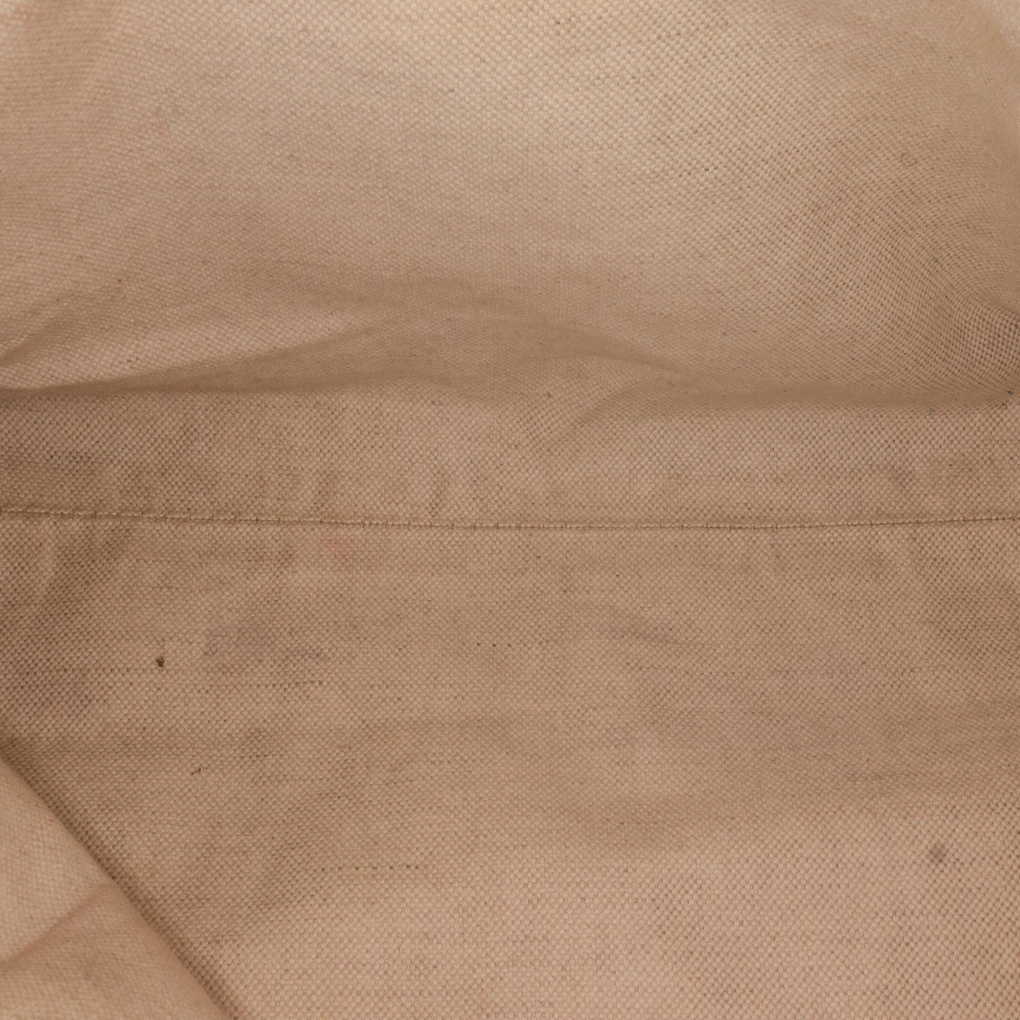 Gucci GG Canvas Sukey Tote (SHG-PPkJyj)