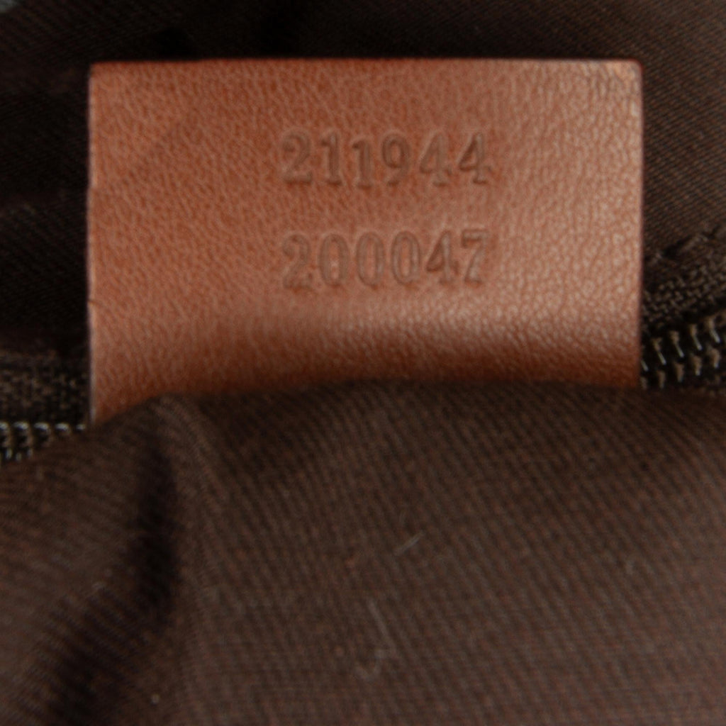 Gucci GG Canvas Sukey Tote (SHG-hTkVEe)