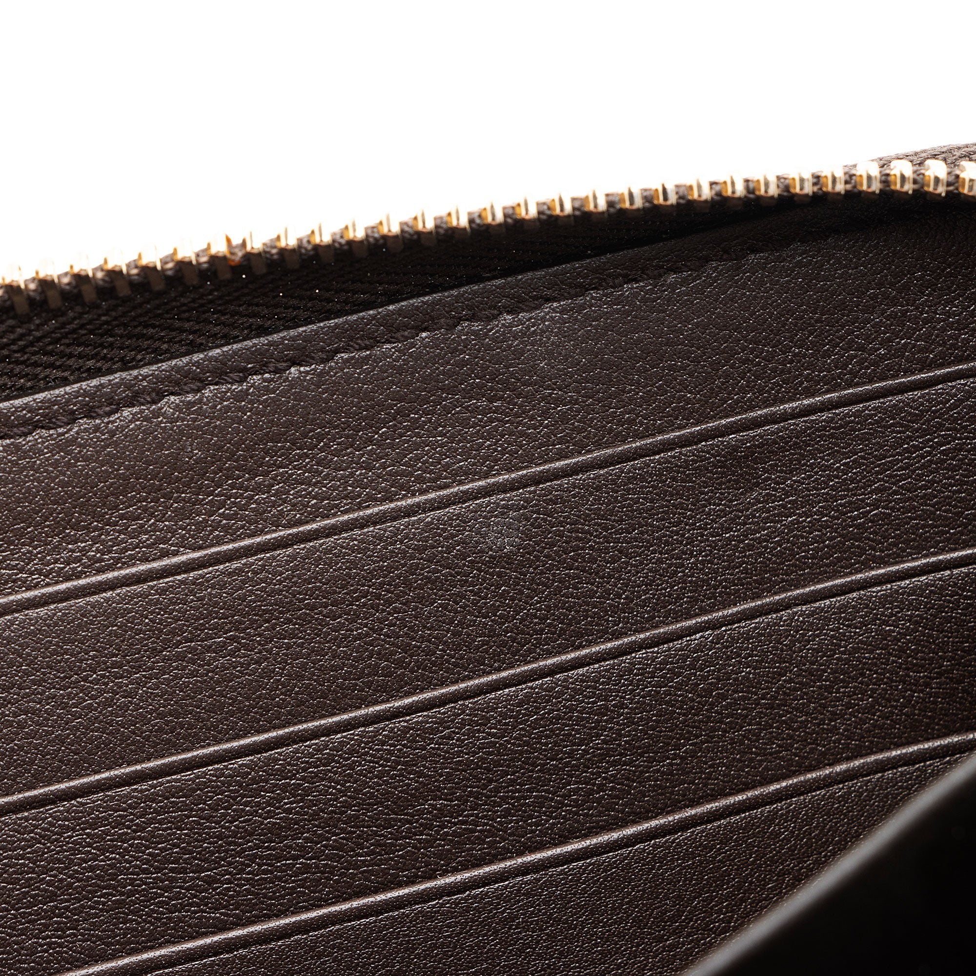 Gucci GG Canvas Sukey Zip Around Wallet (SHF-00zerW)