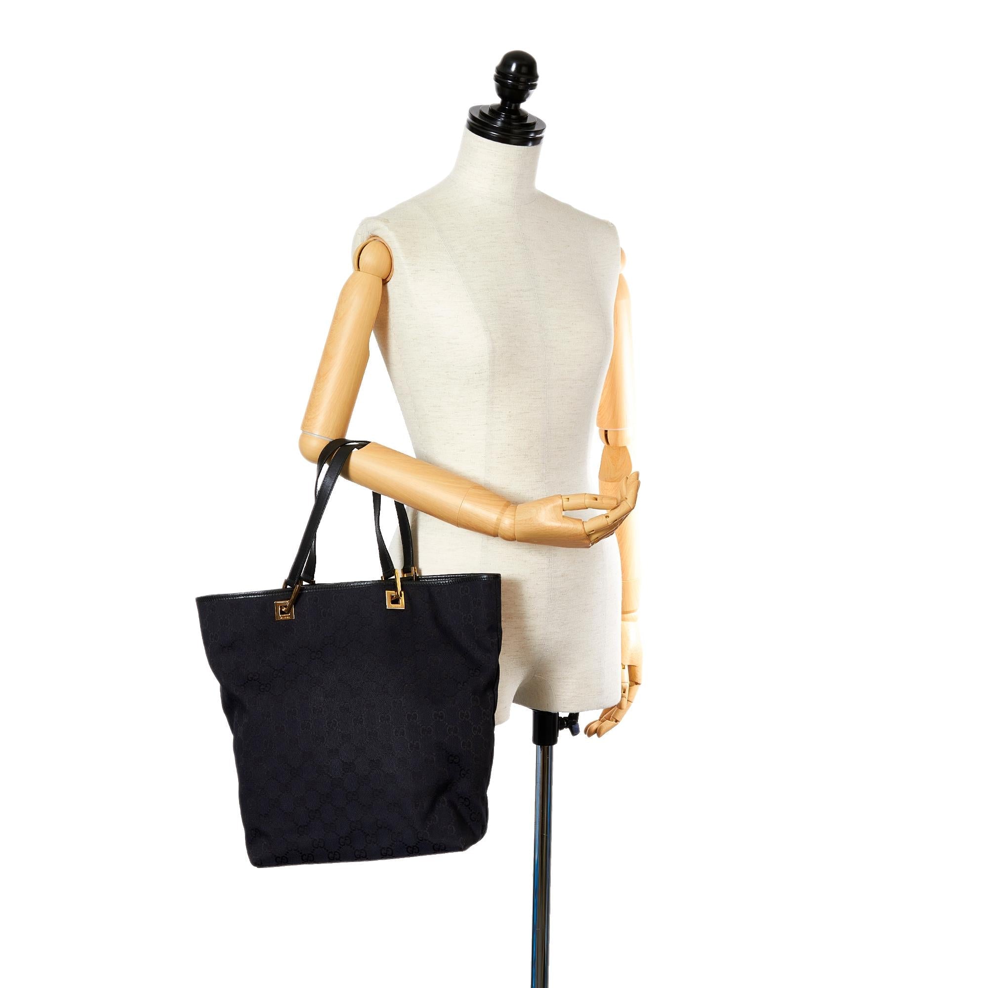 Gucci Gucci Canvas Tote Bag (SHG-24986)