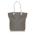 Gucci GG Canvas Tote Bag (SHG-26720)