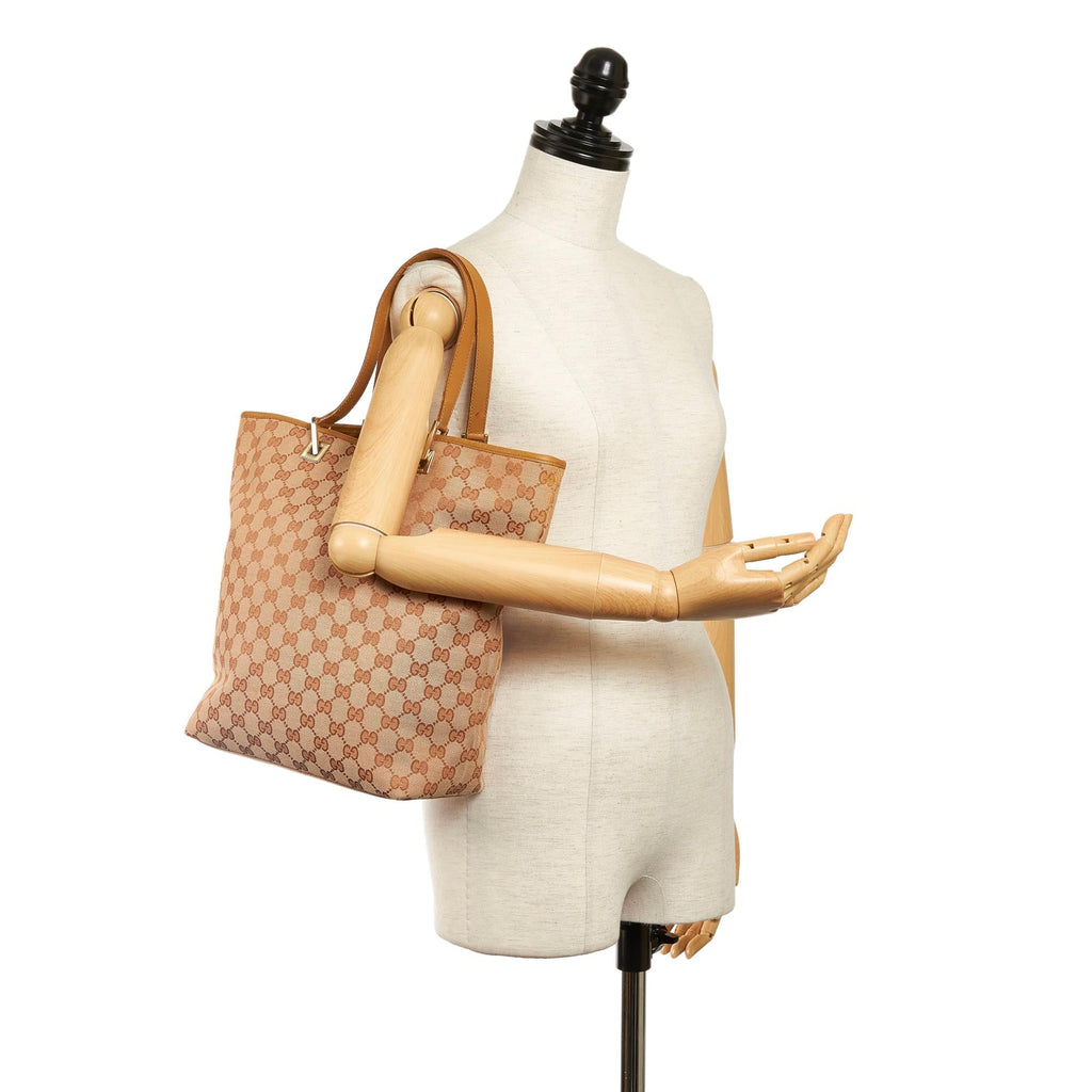 Gucci GG Canvas Tote Bag (SHG-30967)