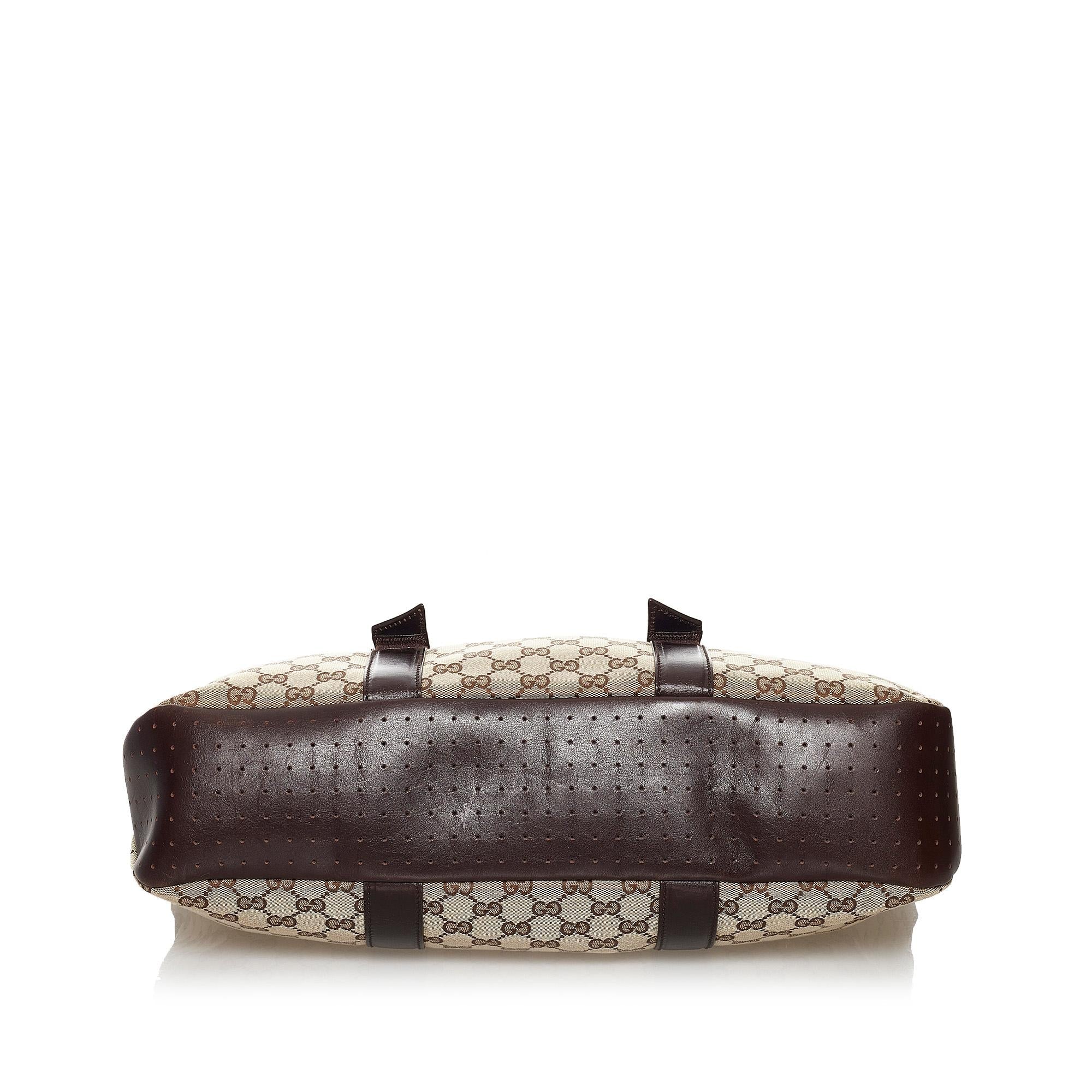 Gucci GG Canvas Tote Bag (SHG-31016)