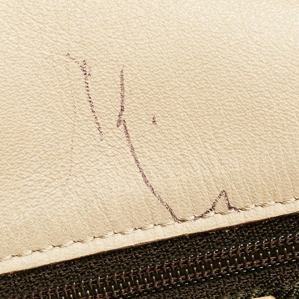 Gucci GG Canvas Tote Bag (SHG-31740)