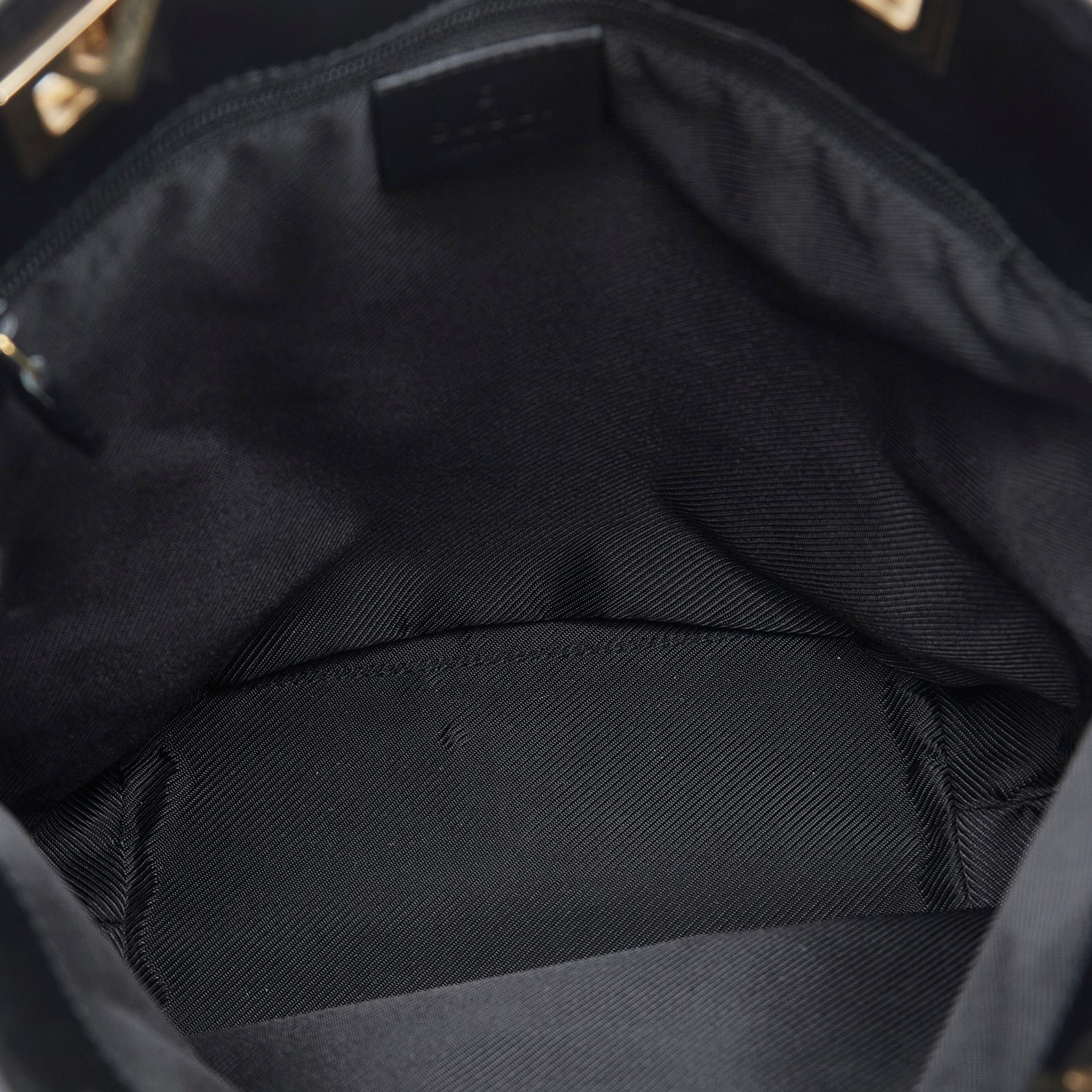 Gucci GG Canvas Tote Bag (SHG-1zuEBO)