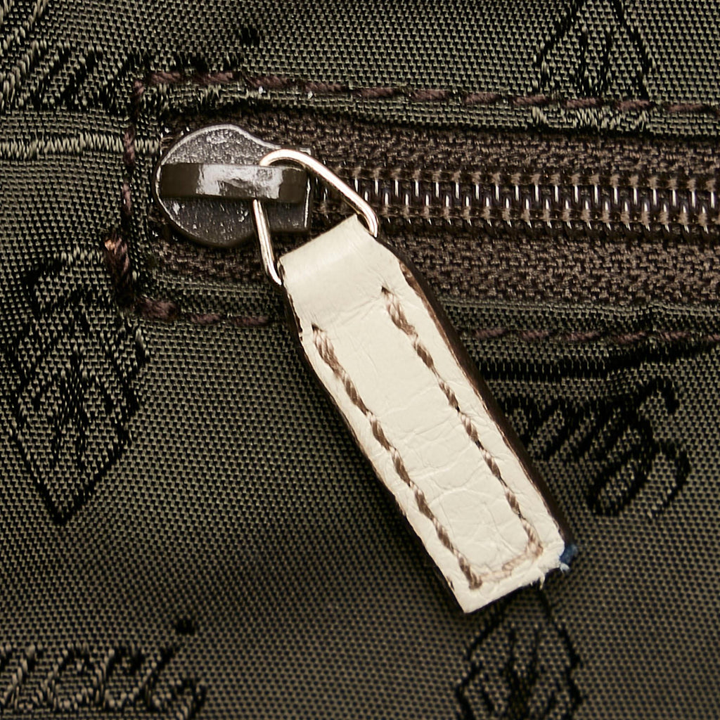Gucci Gucci Canvas Tribeca Shoulder Bag (SHG-28570)