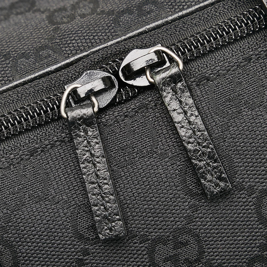 Gucci GG Canvas Vanity Bag (SHG-rK7Ixo)