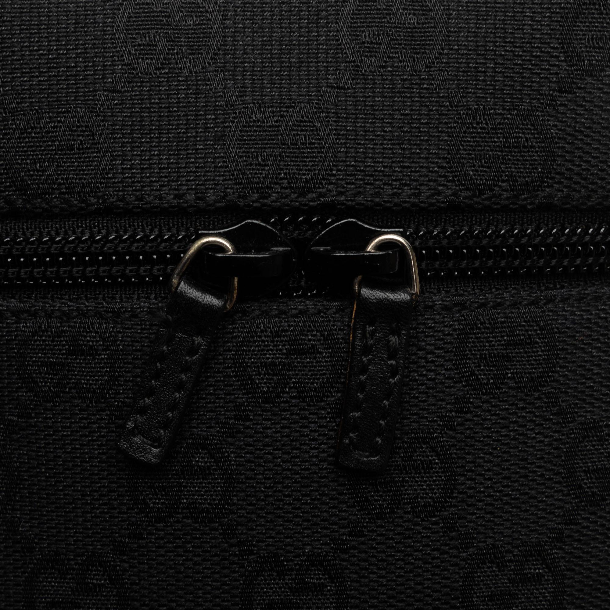 Gucci GG Canvas Vanity Bag (SHG-5kxF0Q)