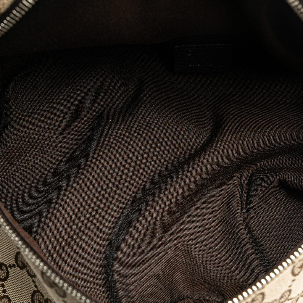 Gucci GG Canvas Waist Pouch (SHG-EXohJH)