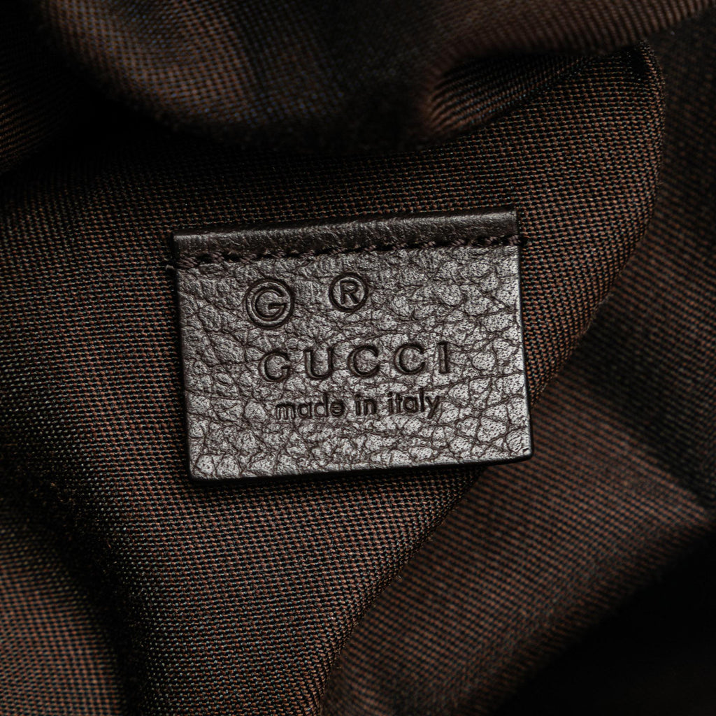 Gucci GG Canvas Waist Pouch (SHG-EXohJH)