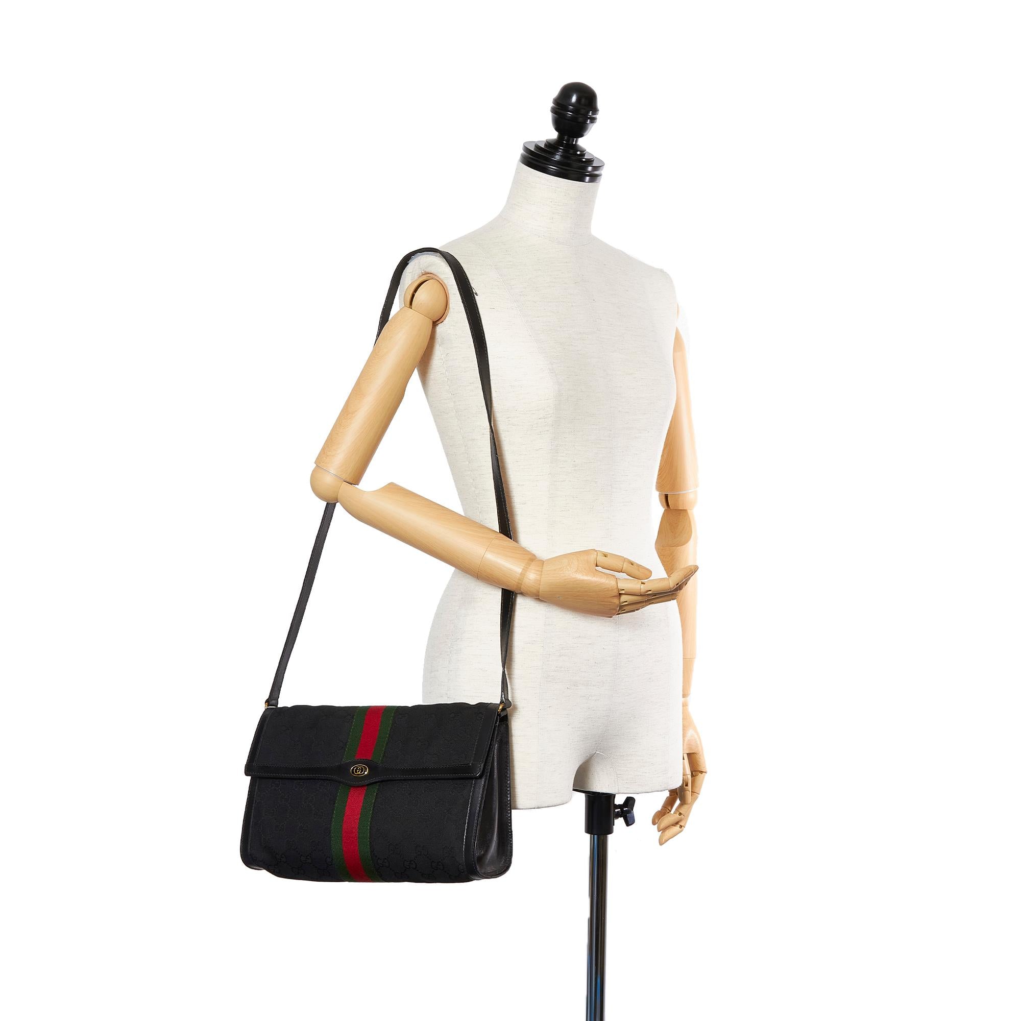 Gucci Gucci Canvas Web Crossbody Bag (SHG-23753)