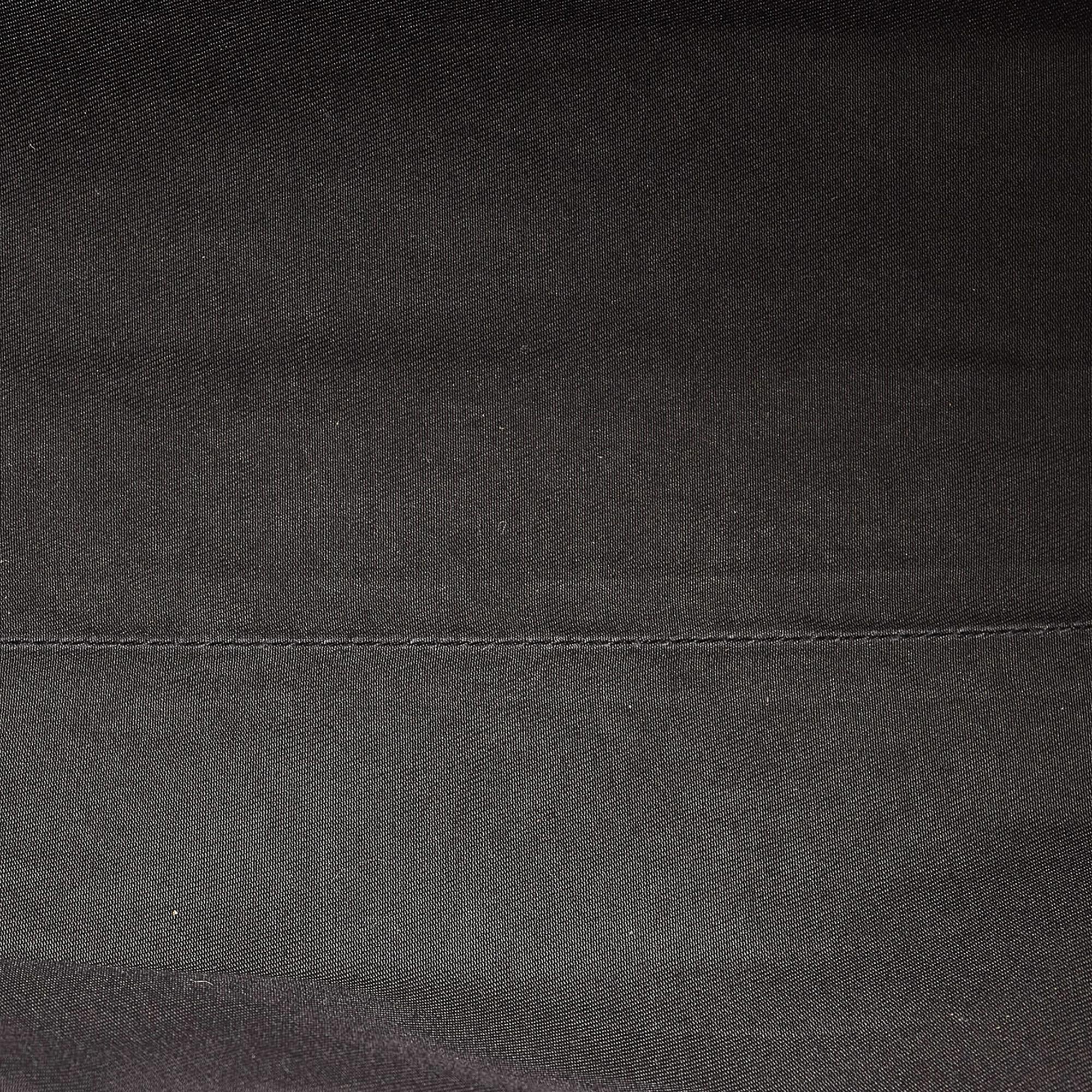 Gucci Gucci Canvas Web Handbag (SHG-32739)