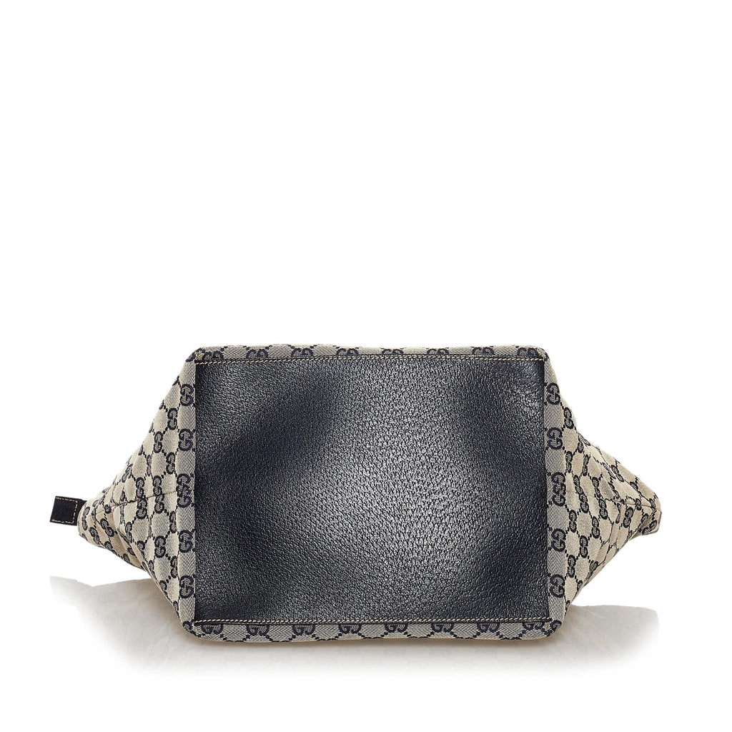 Gucci Gucci Canvas Web Shoulder Bag (SHG-33762)