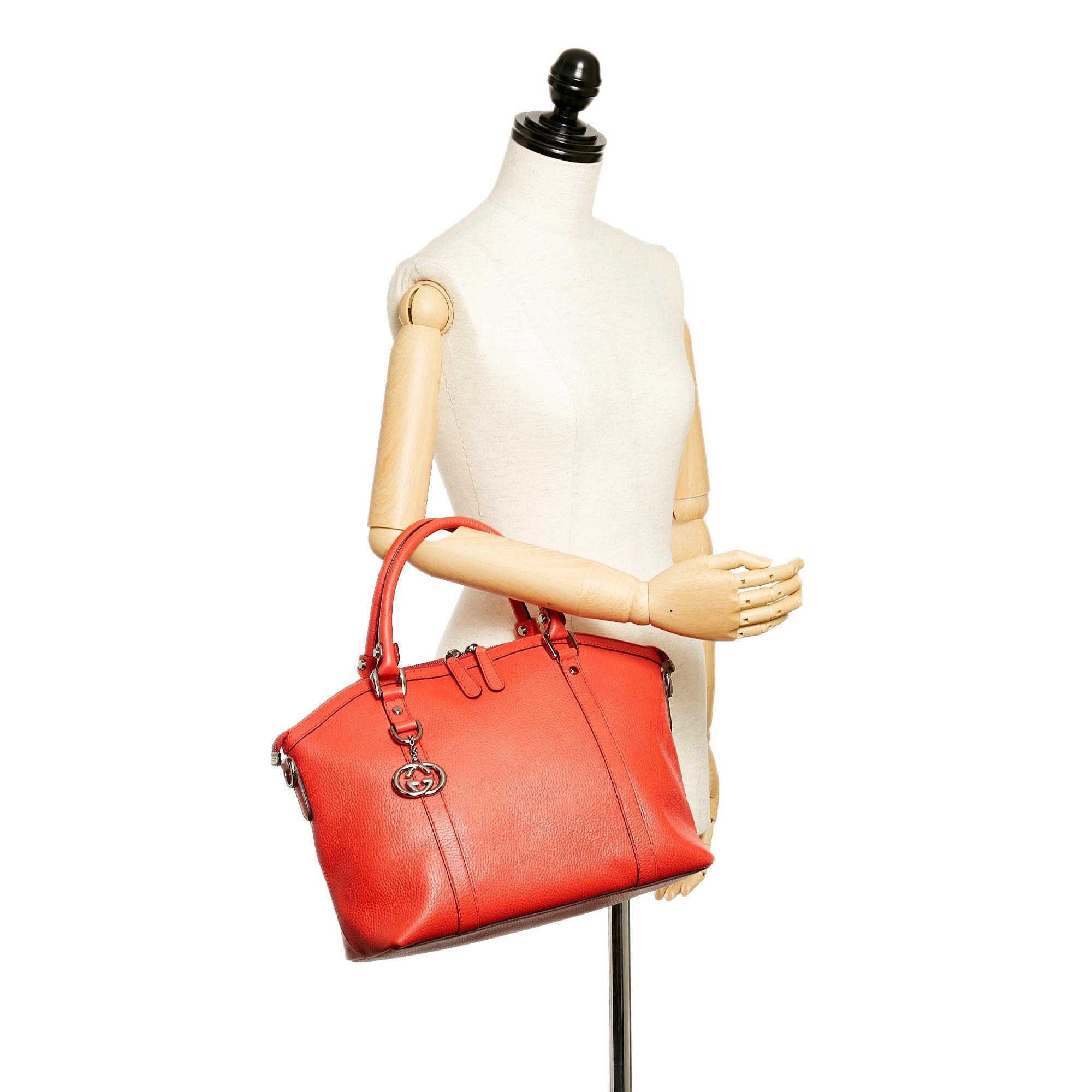 Gucci Gucci Charm Dome Leather Handbag (SHG-27273)