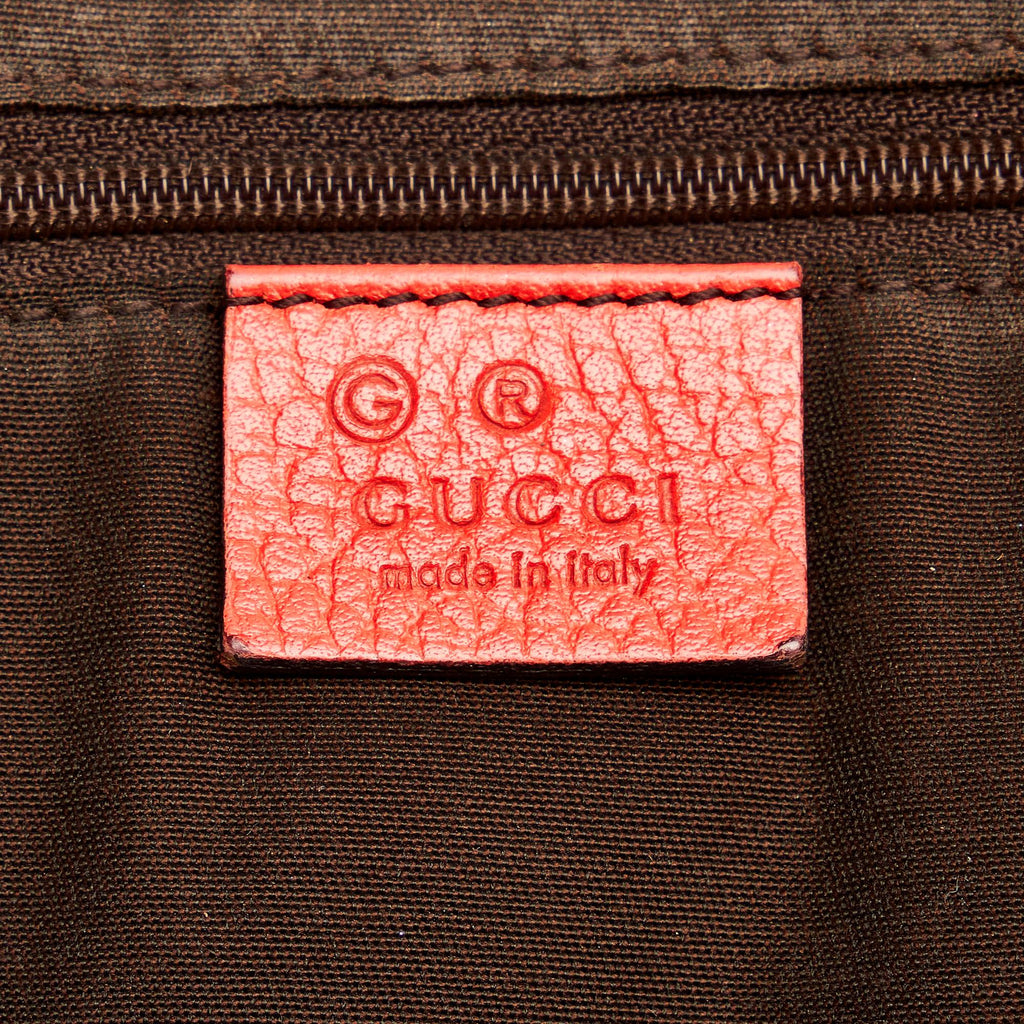 Gucci Gucci Charm Dome Leather Handbag (SHG-33204)