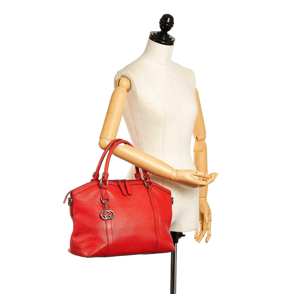 Gucci Gucci Charm Dome Leather Handbag (SHG-33204)
