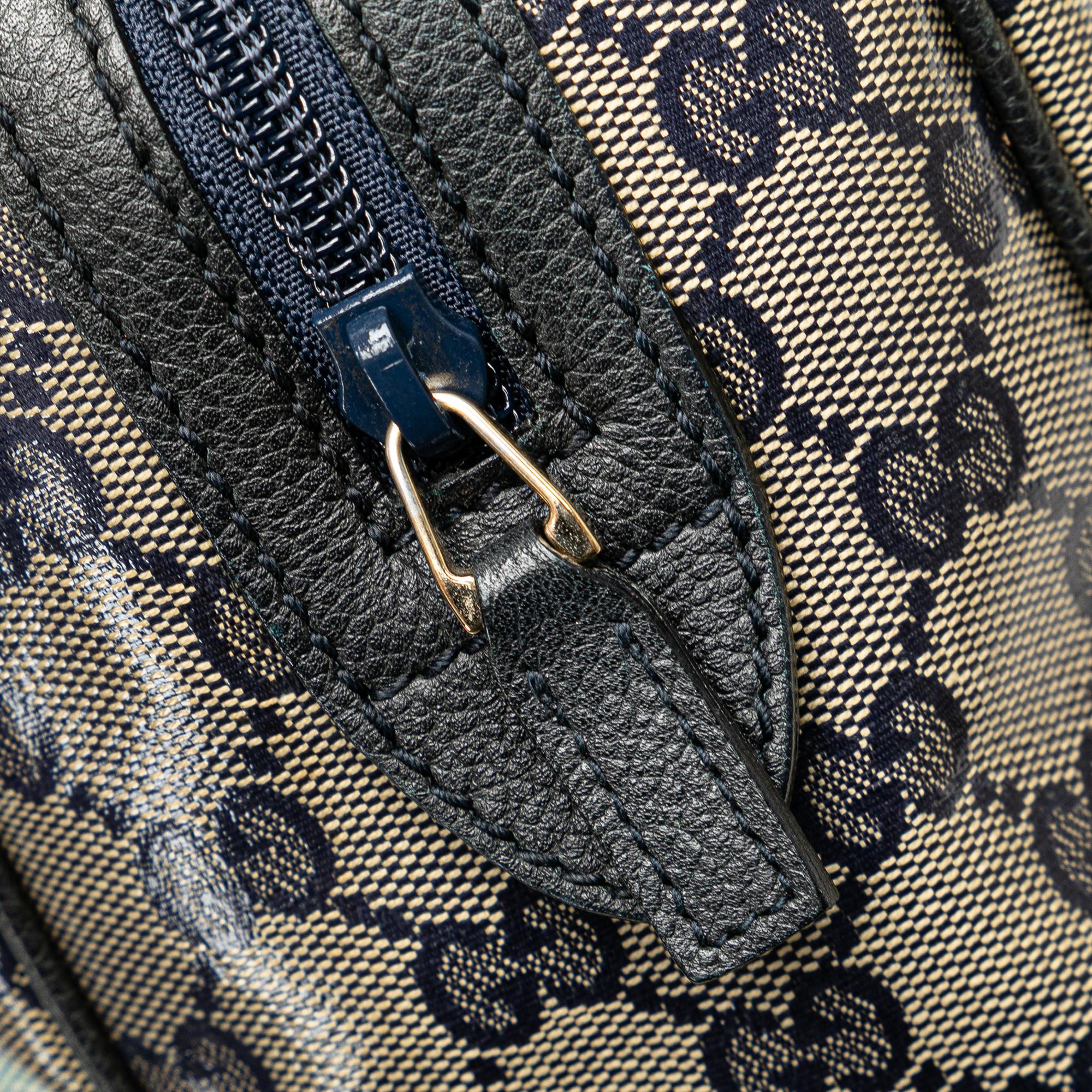 Gucci GG Crystal Handbag (SHG-54ziW9)