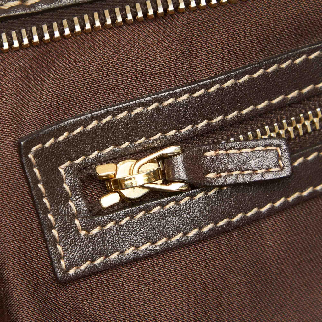 Gucci GG Crystal Shoulder Bag (SHG-31698)