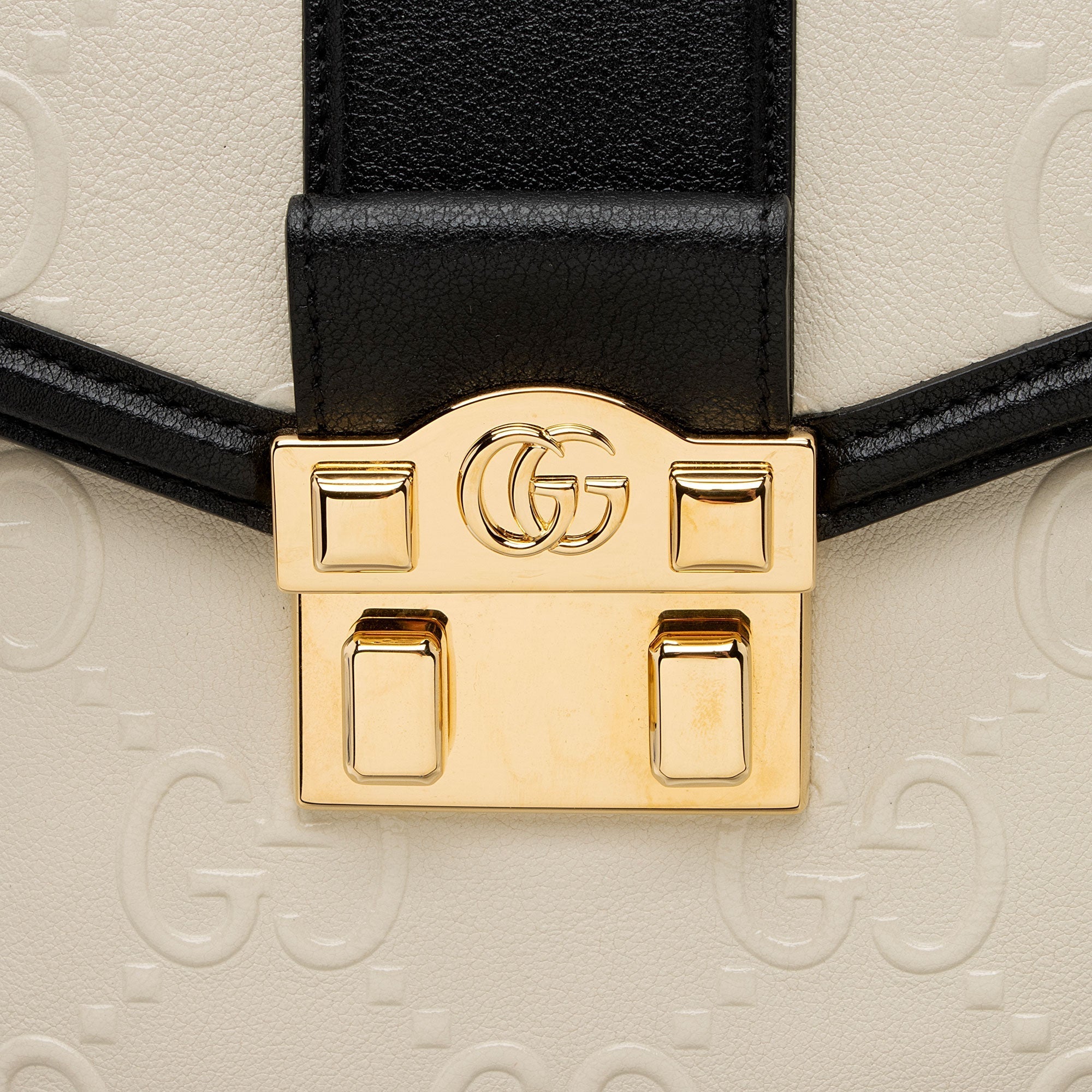 Gucci GG Debossed Leather Small Top Handle (SHF-hGmUB9)