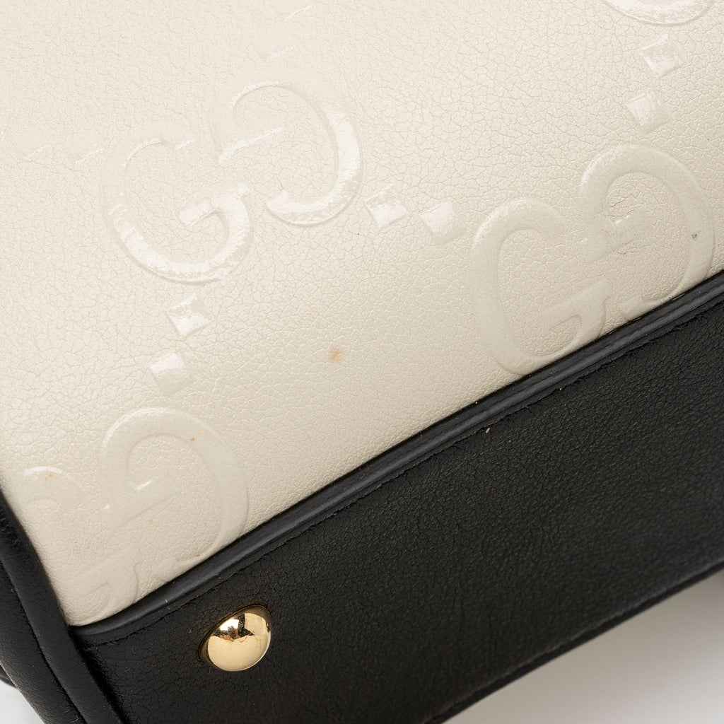 Gucci GG Debossed Leather Small Top Handle (SHF-hGmUB9)