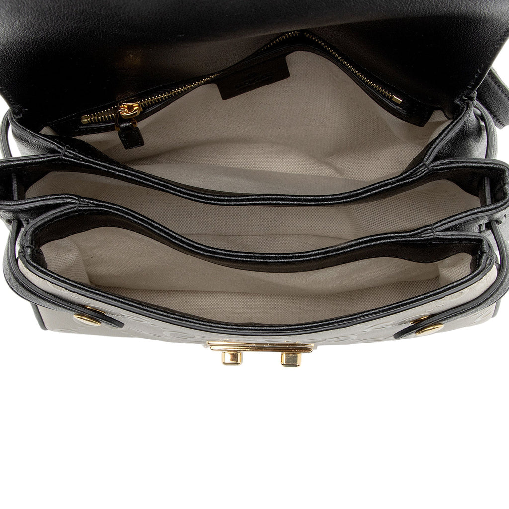 Gucci GG Debossed Leather Small Top Handle (SHF-hGmUB9)