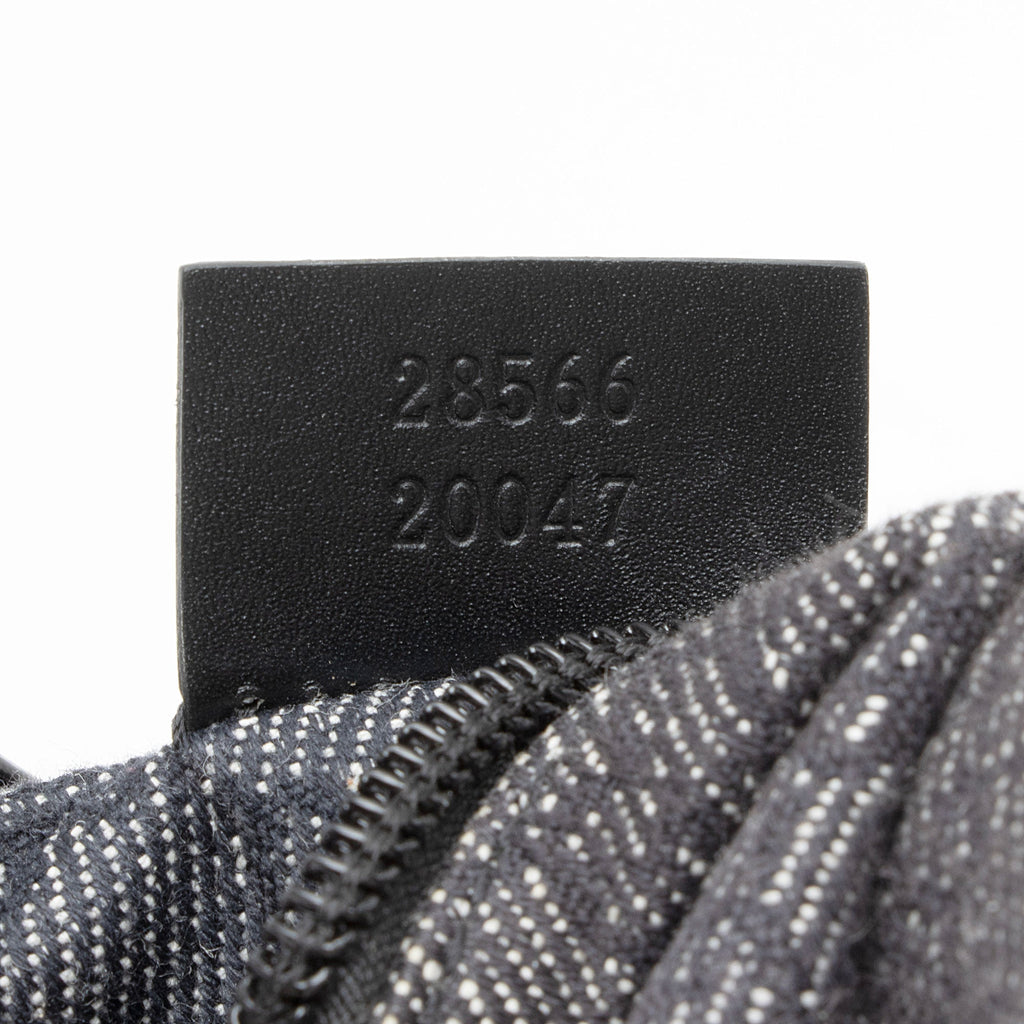 Gucci GG Denim Belt Bag (SHF-t5lFV4)
