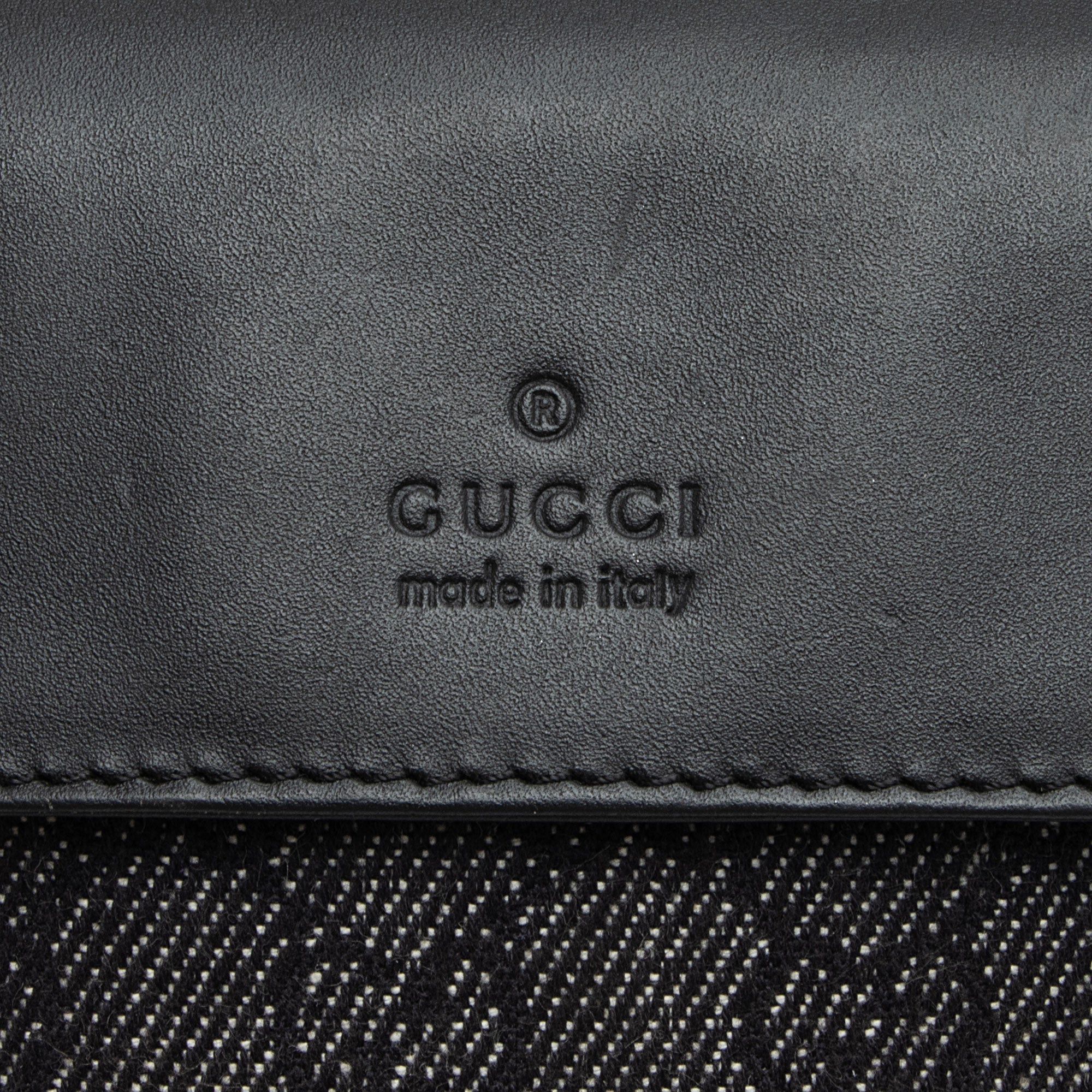 Gucci GG Denim Belt Bag (SHF-t5lFV4)