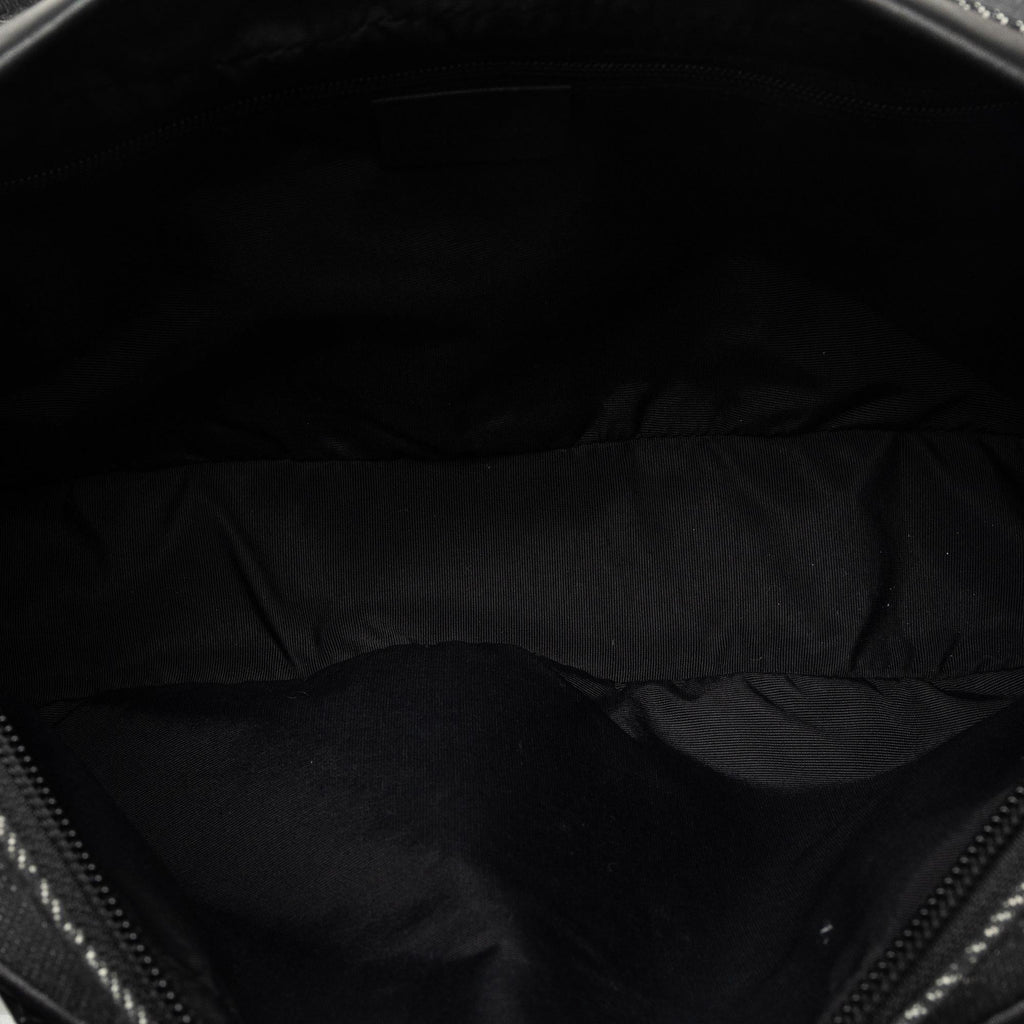 Gucci GG Denim Shoulder Bag (SHG-QwDGp7)