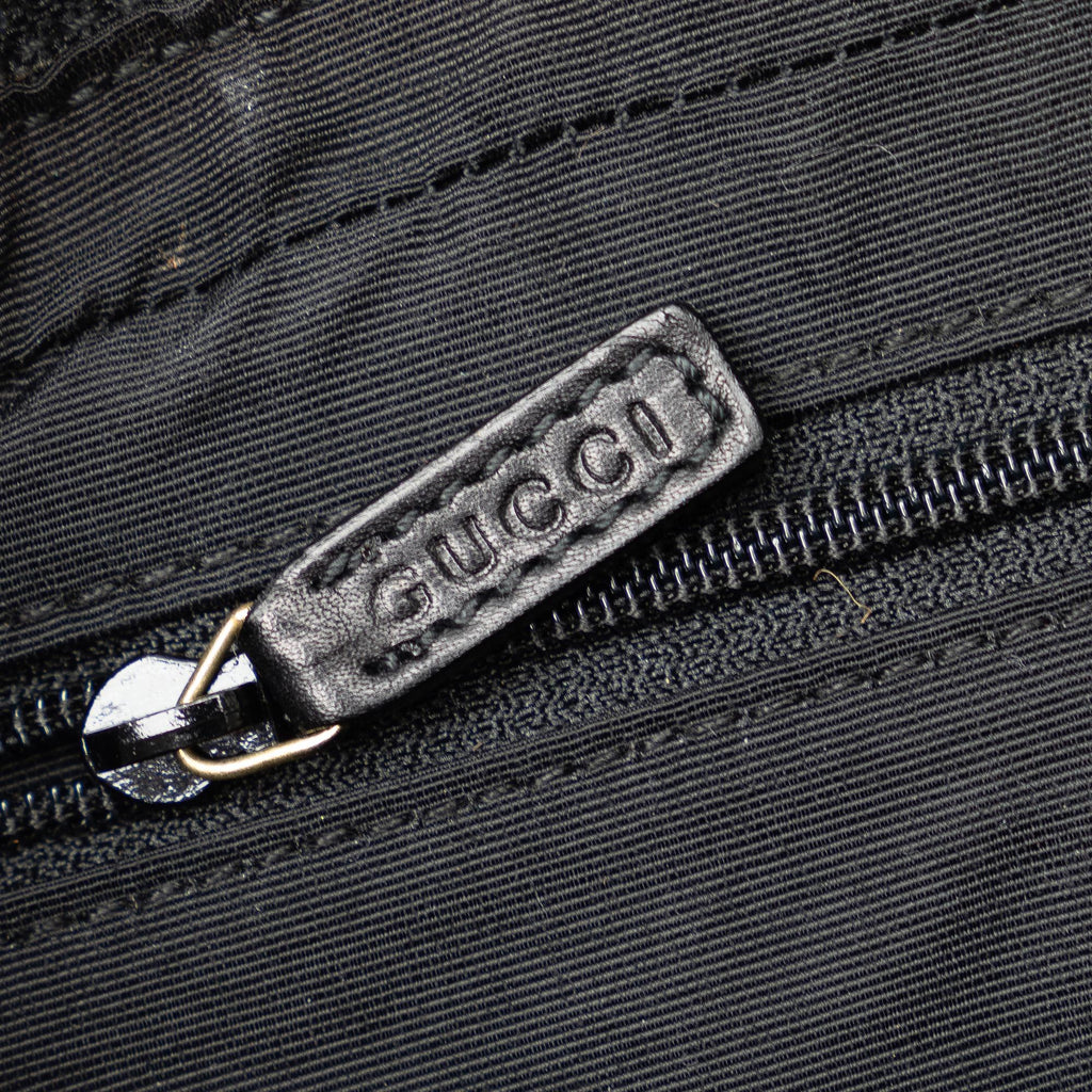 Gucci GG Denim Shoulder Bag (SHG-T2x2kb)