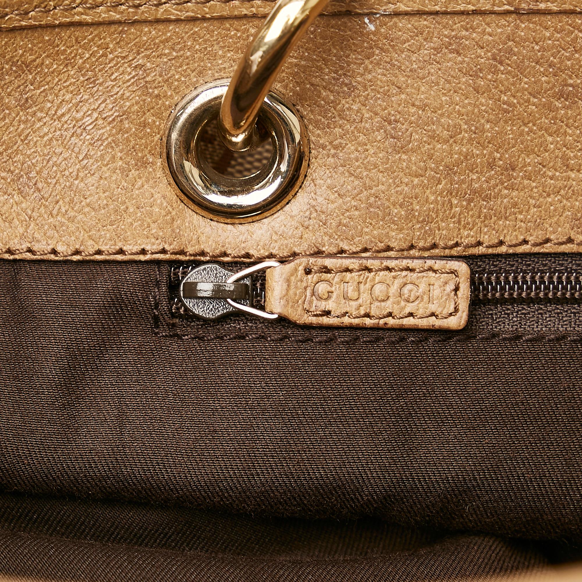 Gucci GG Eclipse Canvas Tote Bag (SHG-hlxc2U)