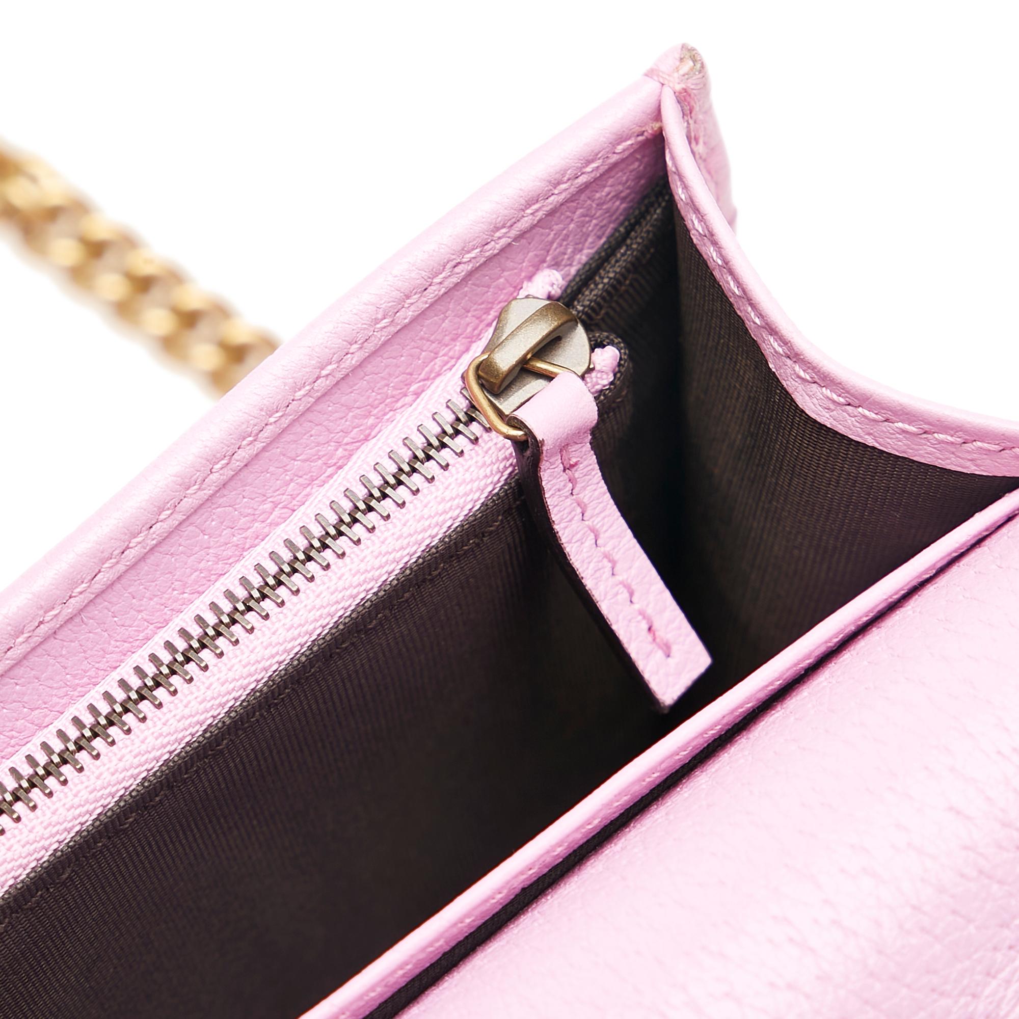 Gucci GG Marmont Embellished Wallet On Chain (SHG-34352)