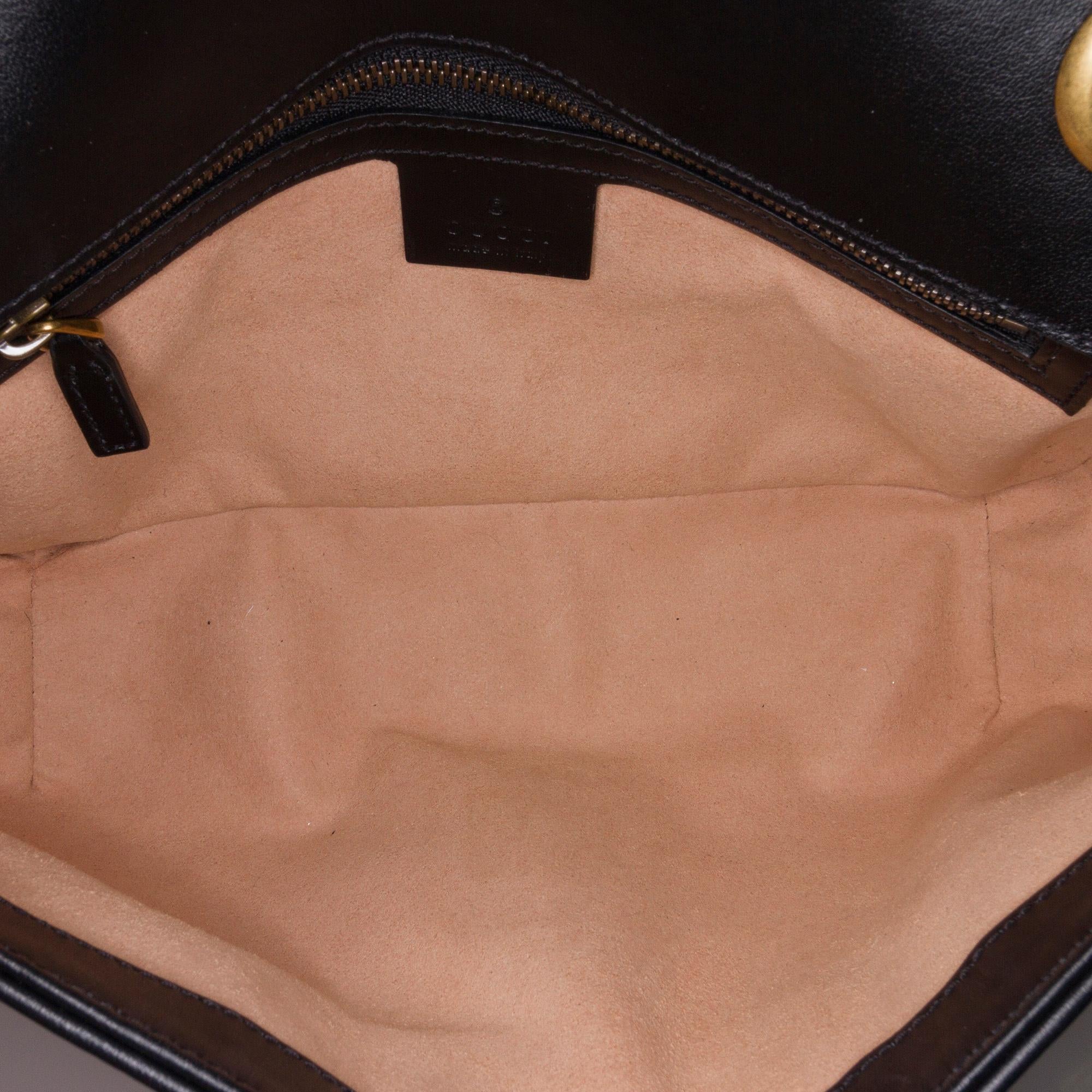 Gucci GG Marmont Leather Crossbody Bag (SHG-34307)