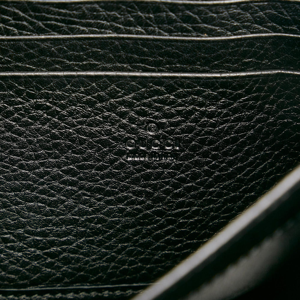 Gucci Gucci Marmont Leather Wallet on Chain (SHG-33733)