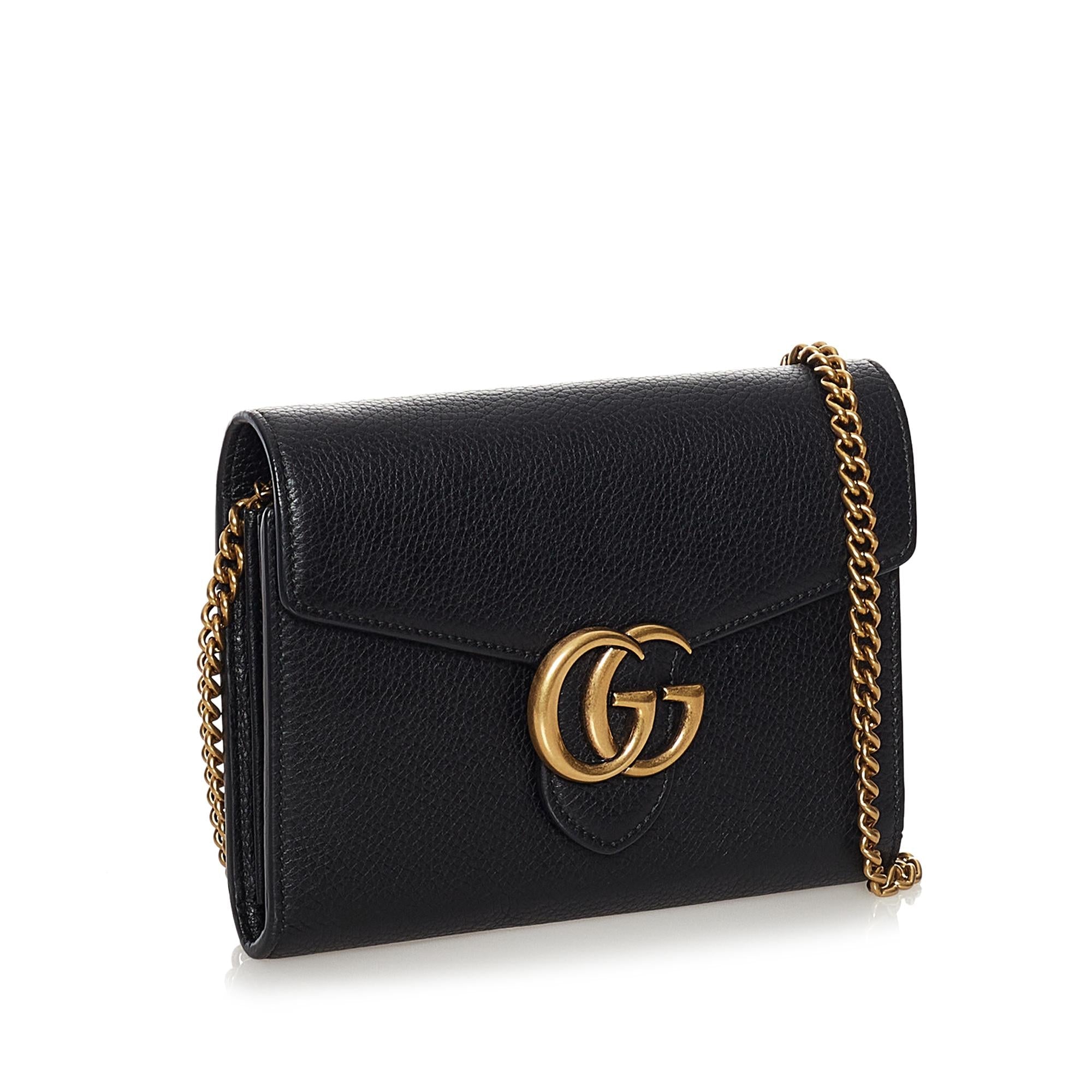 Gucci Gucci Marmont Leather Wallet on Chain (SHG-33733)