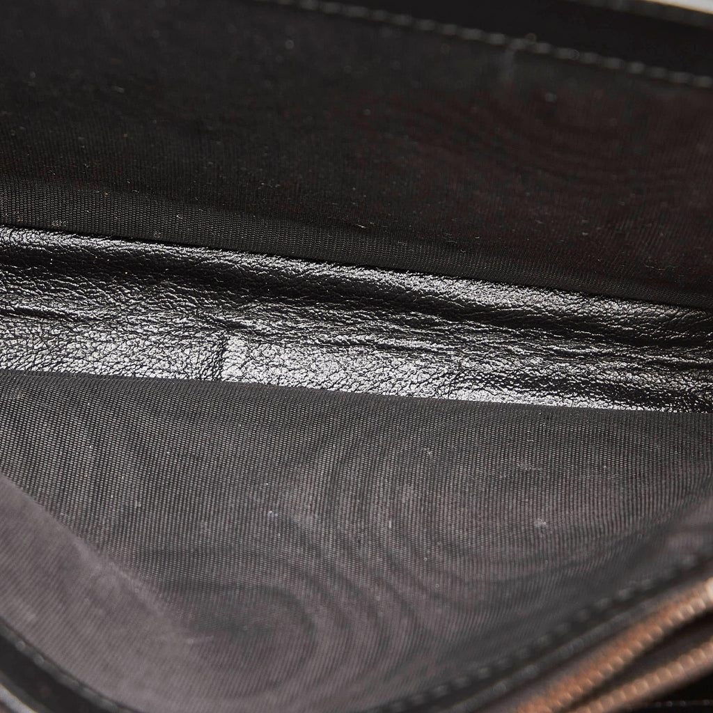 Gucci Gucci Marmont Leather Wallet on Chain (SHG-33741)
