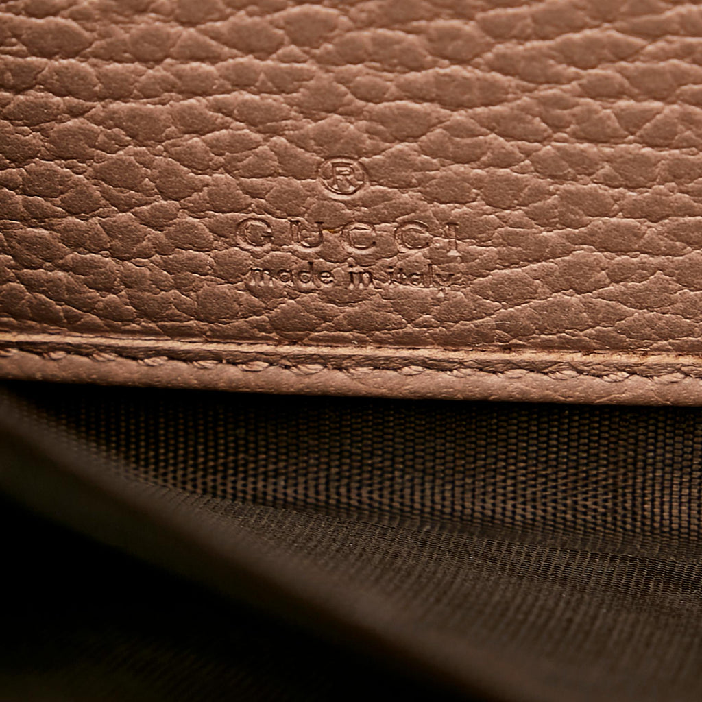Gucci Gucci Marmont Leather Wallet (SHG-29633)