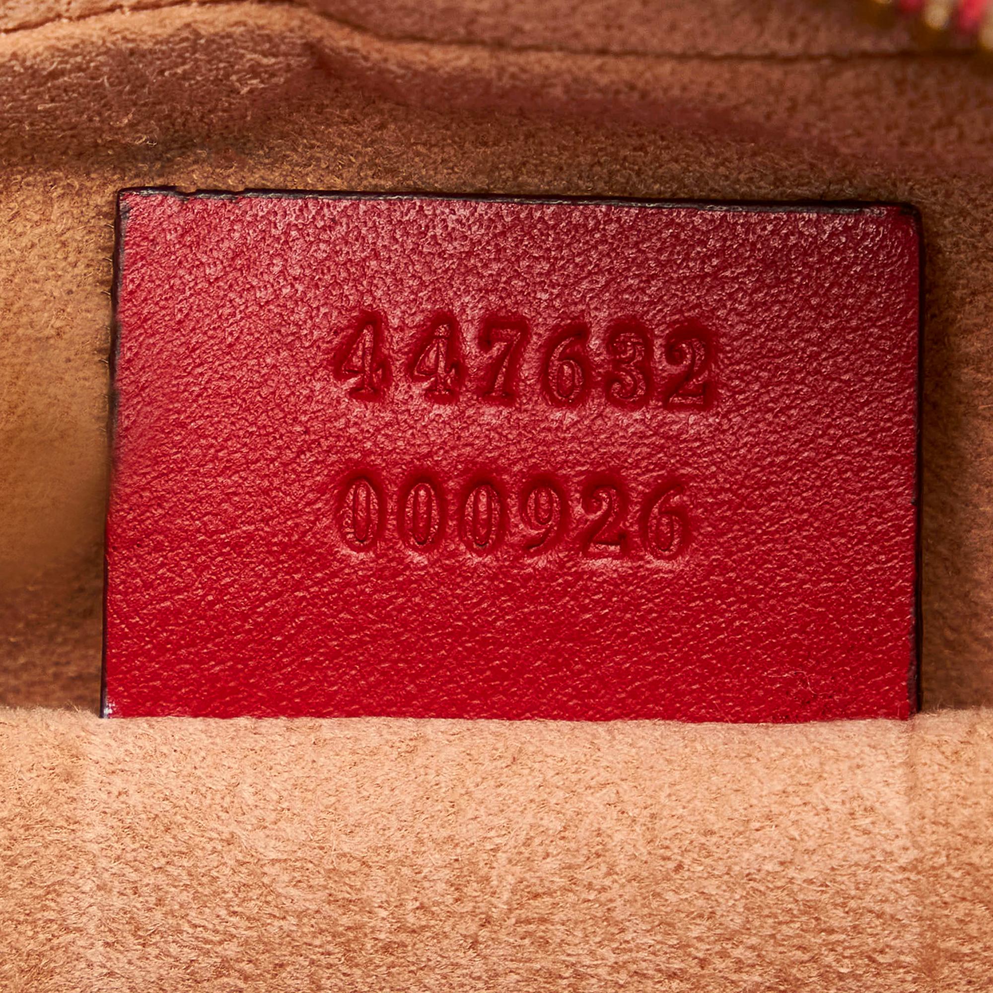 Gucci Gucci Marmont Matelasse Crossbody Bag (SHG-30217)