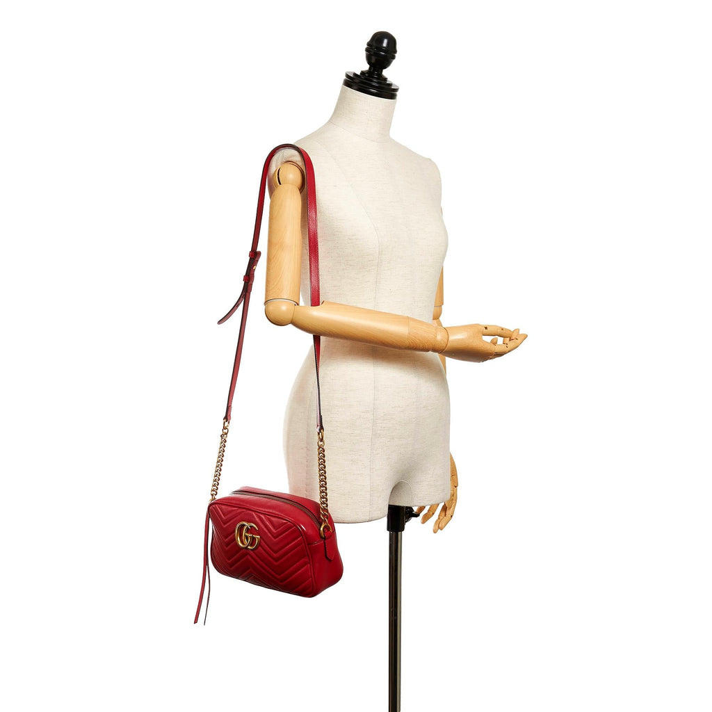 Gucci Gucci Marmont Matelasse Crossbody Bag (SHG-30217)
