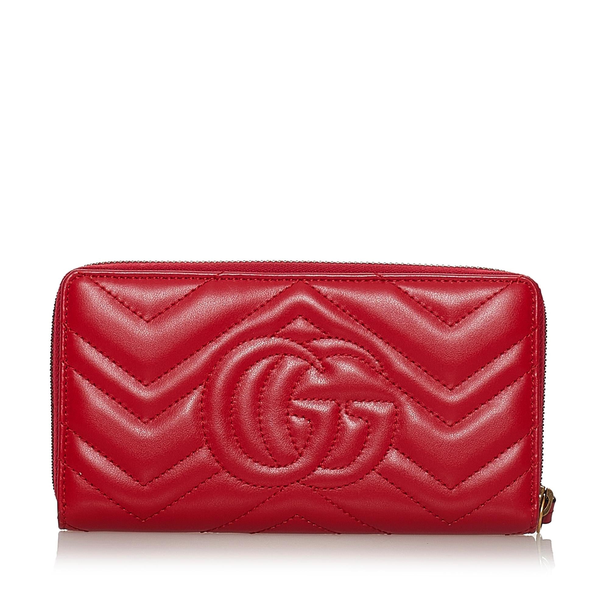 Gucci Gucci Marmont Matelasse Leather Zip Around Wallet (SHG-33565)