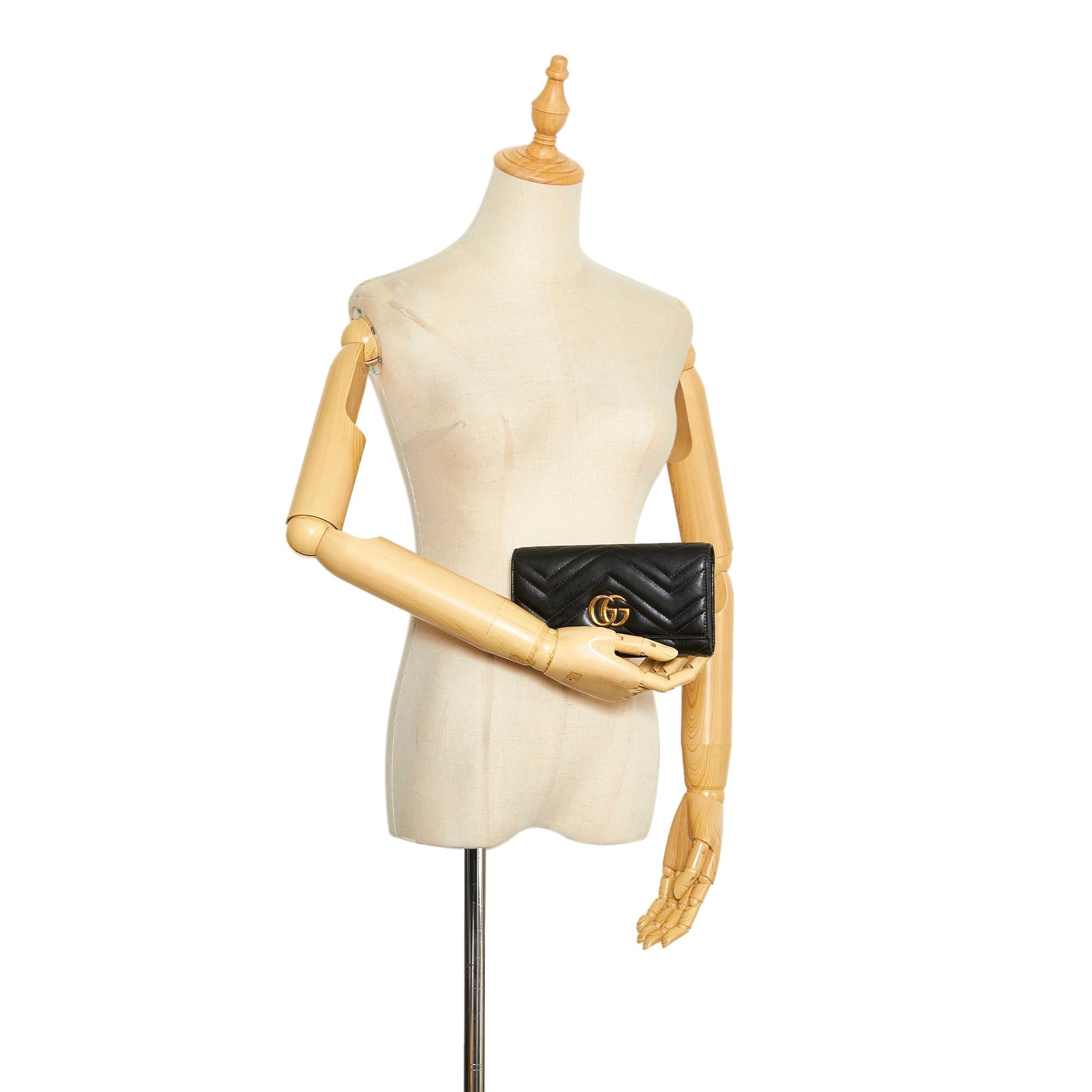 Gucci GG Marmont Matelasse Long Wallet (SHG-HSwh8O)