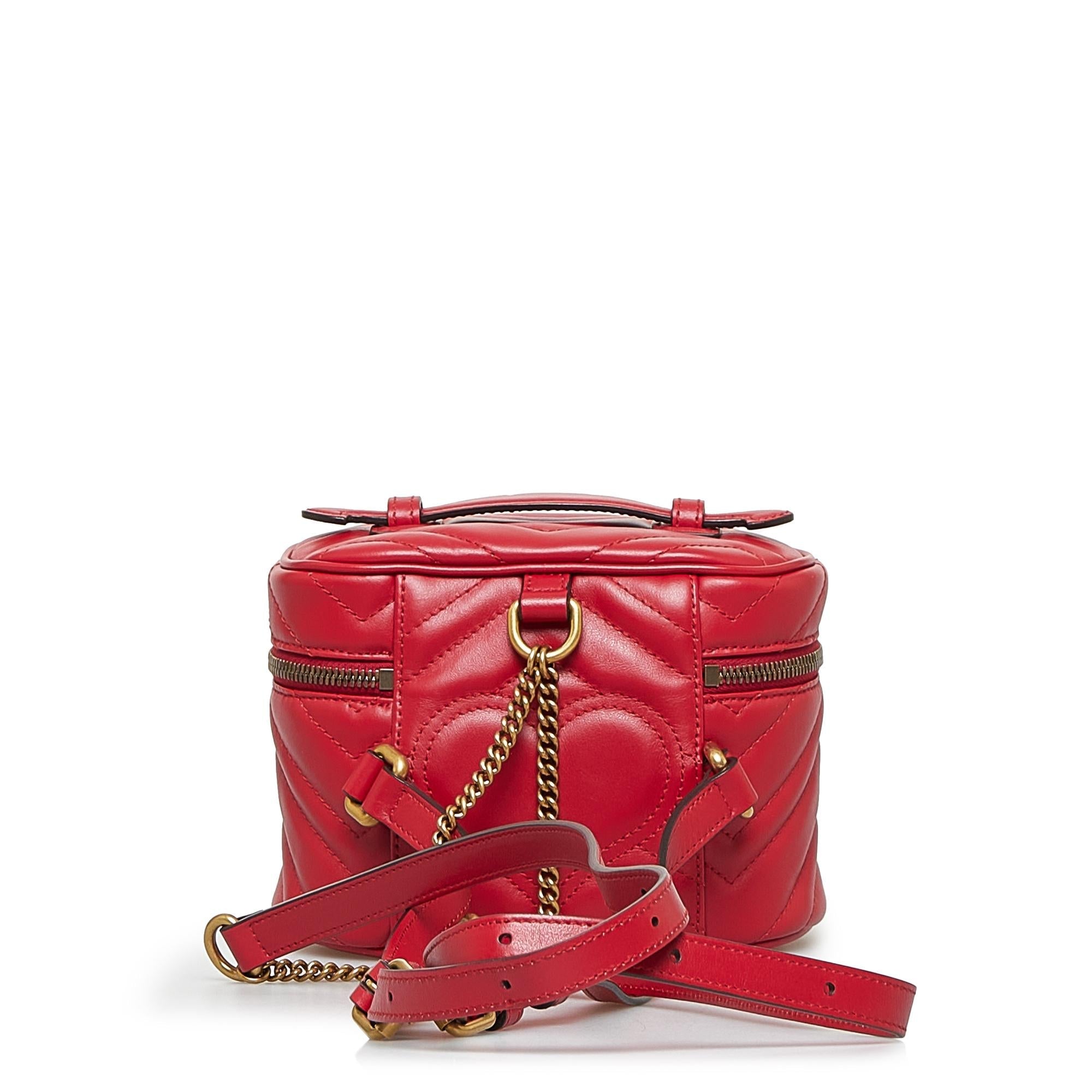 Gucci GG Marmont Round Backpack (SHG-0iapzX)