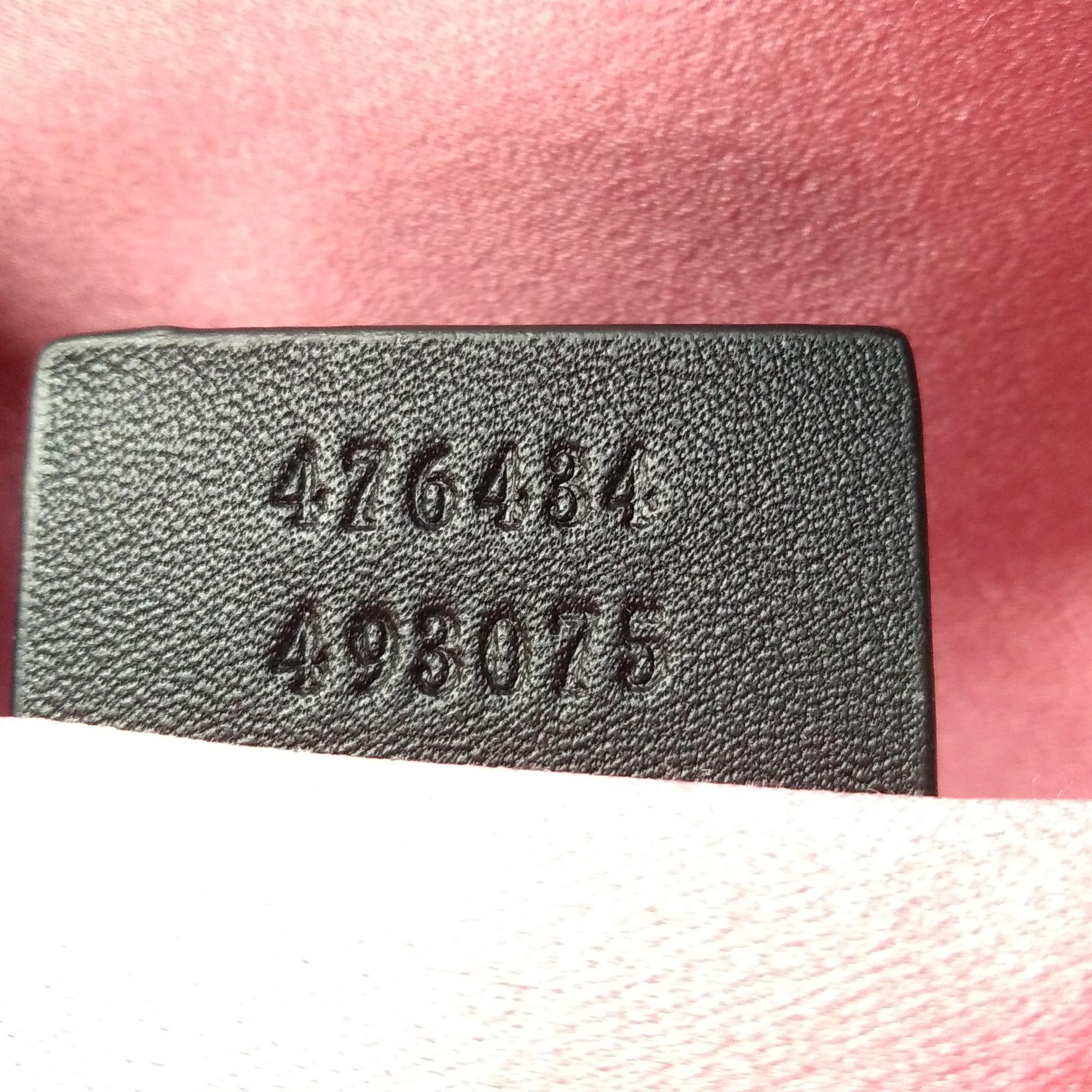 Gucci Gucci Marmont Velvet Belt Bag (SHG-30108)