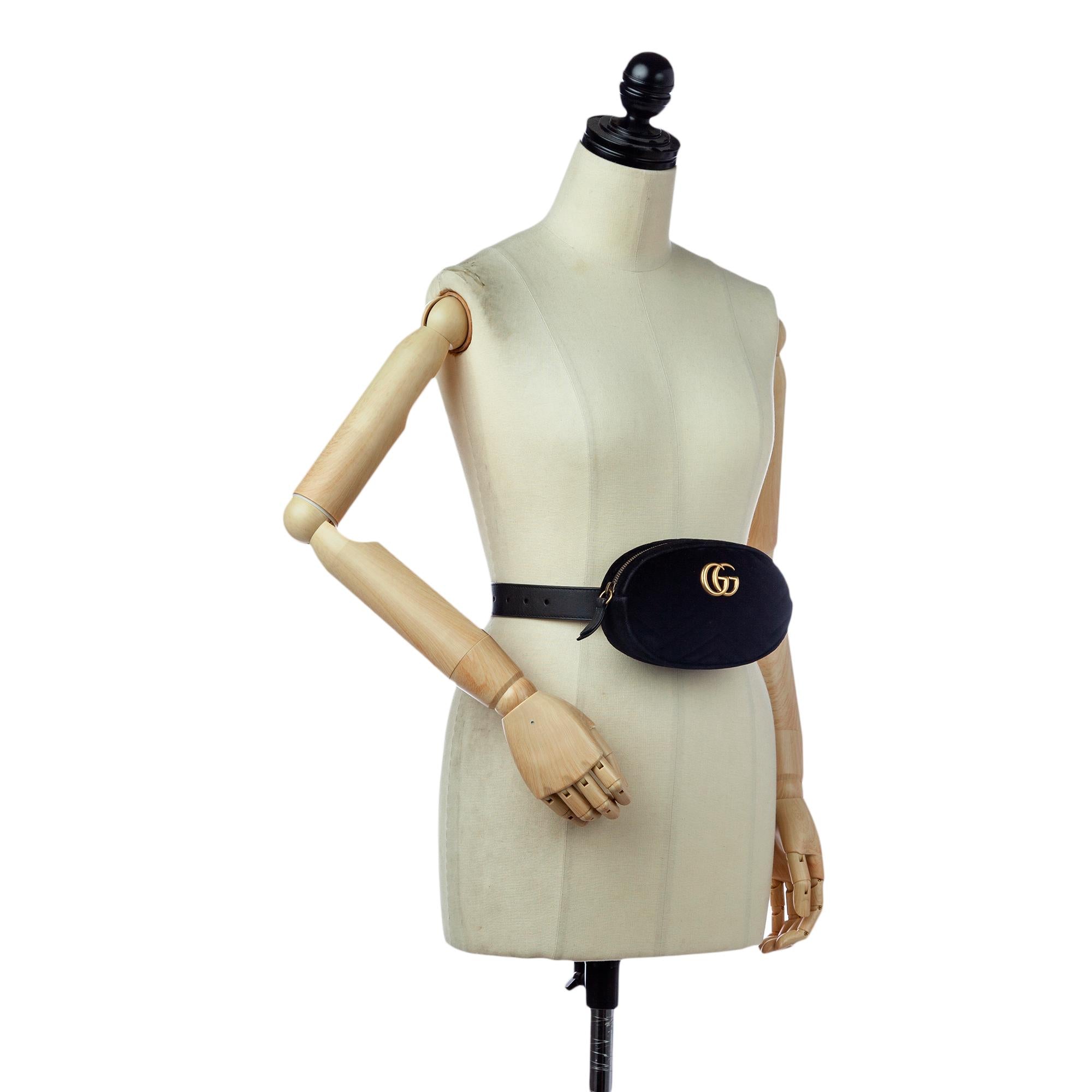Gucci Gucci Marmont Velvet Belt Bag (SHG-30108)